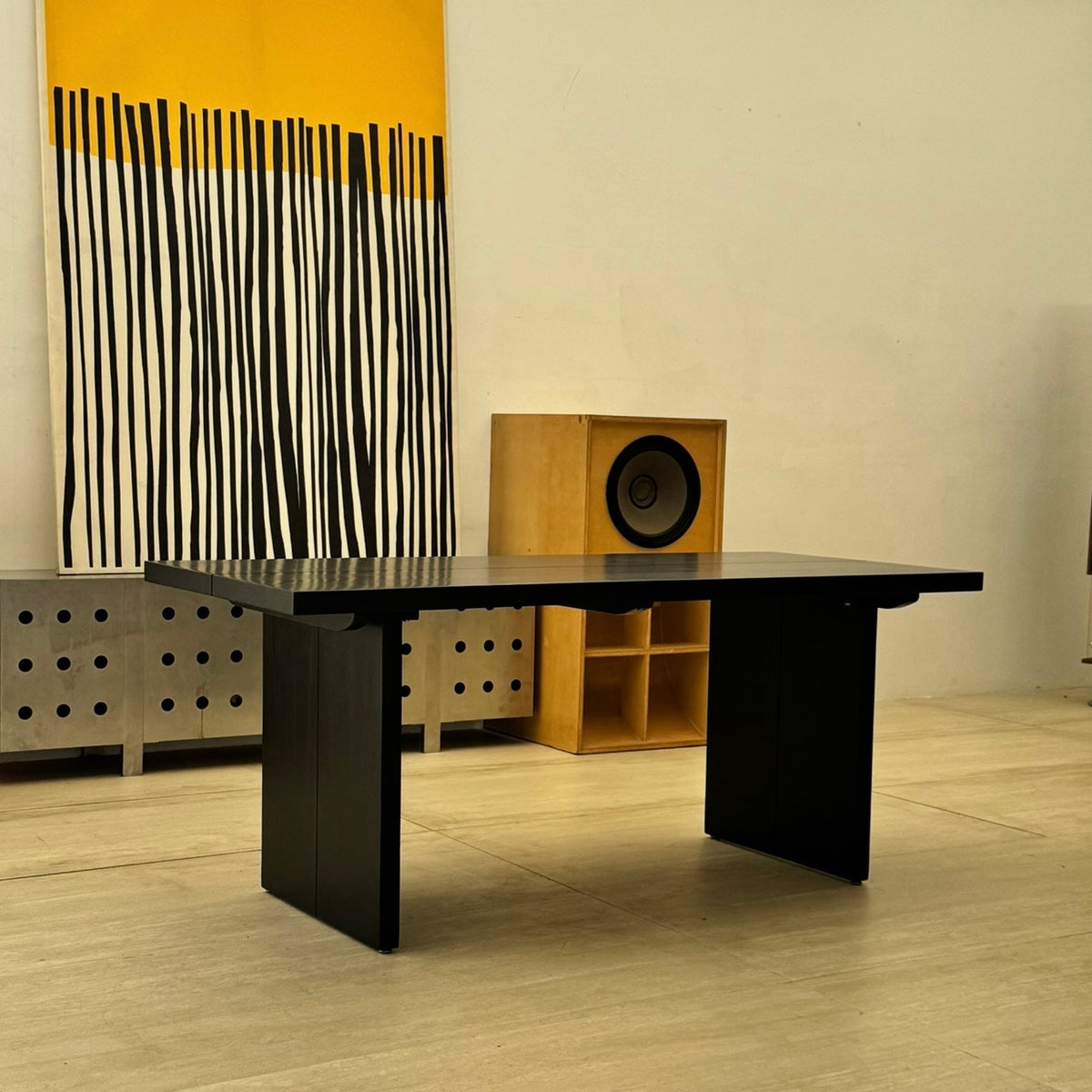 T51 Black Wood Table