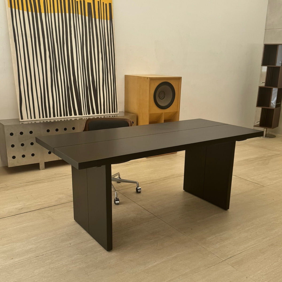 T51 Black Wood Table
