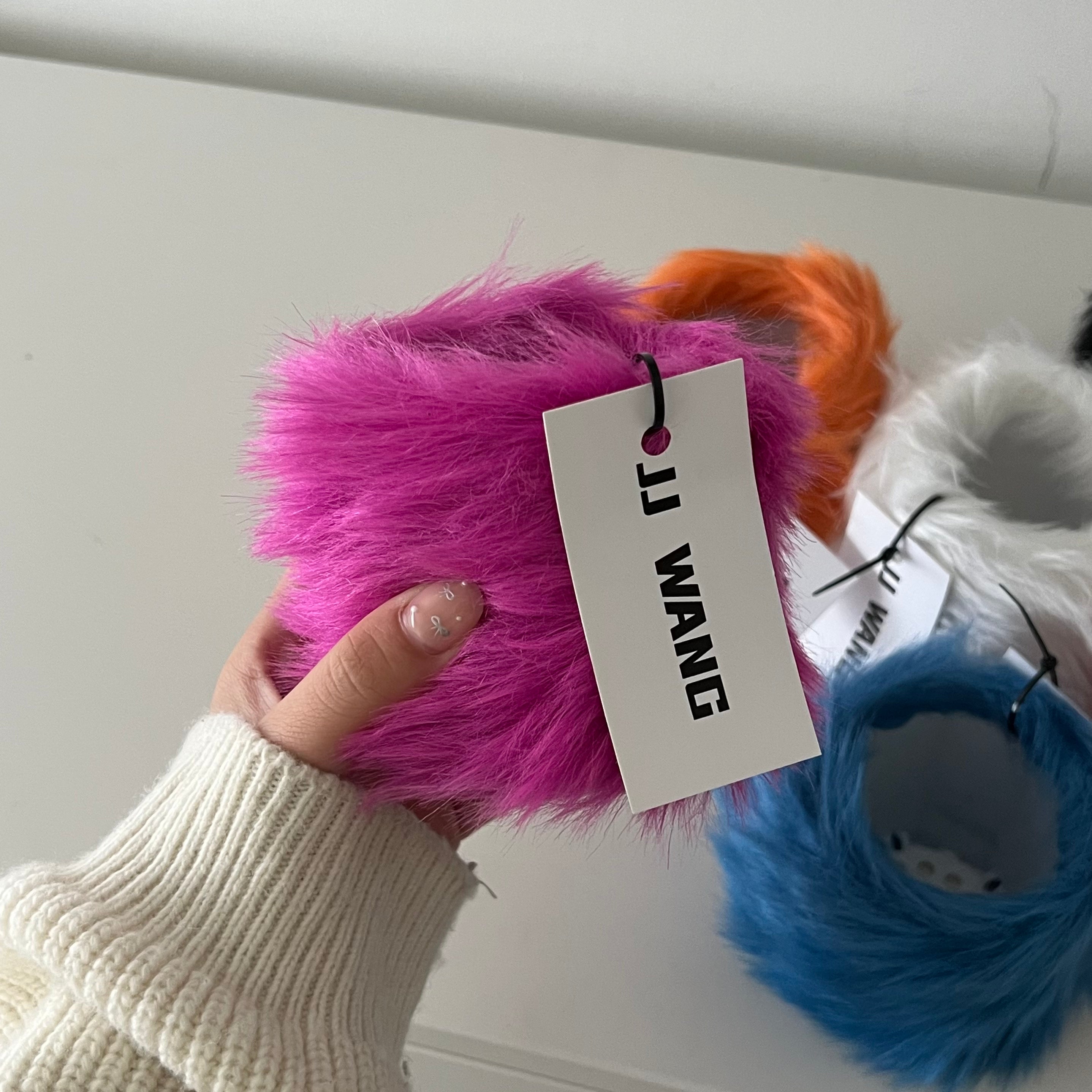 Fur plant vase