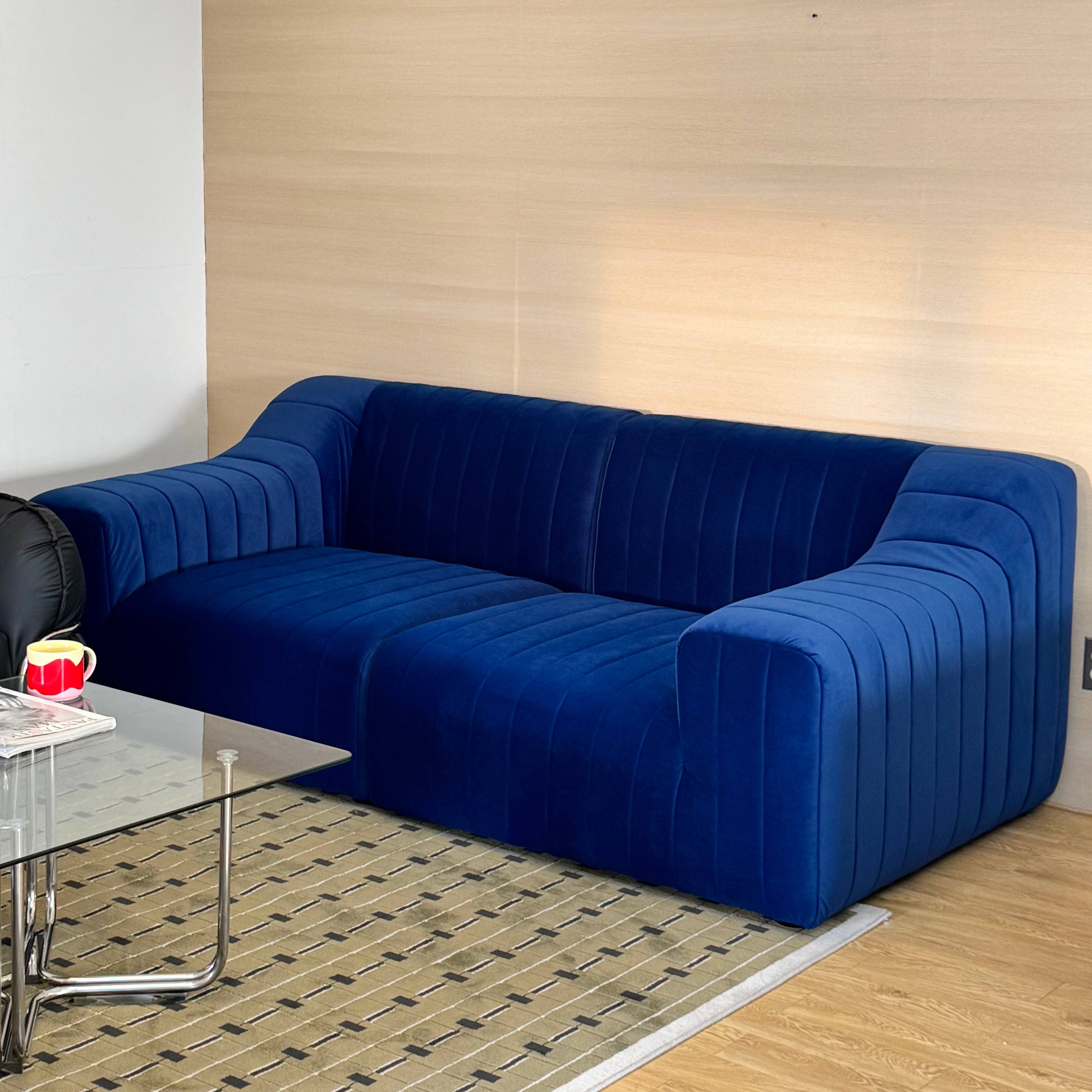 Veluto line sofa
