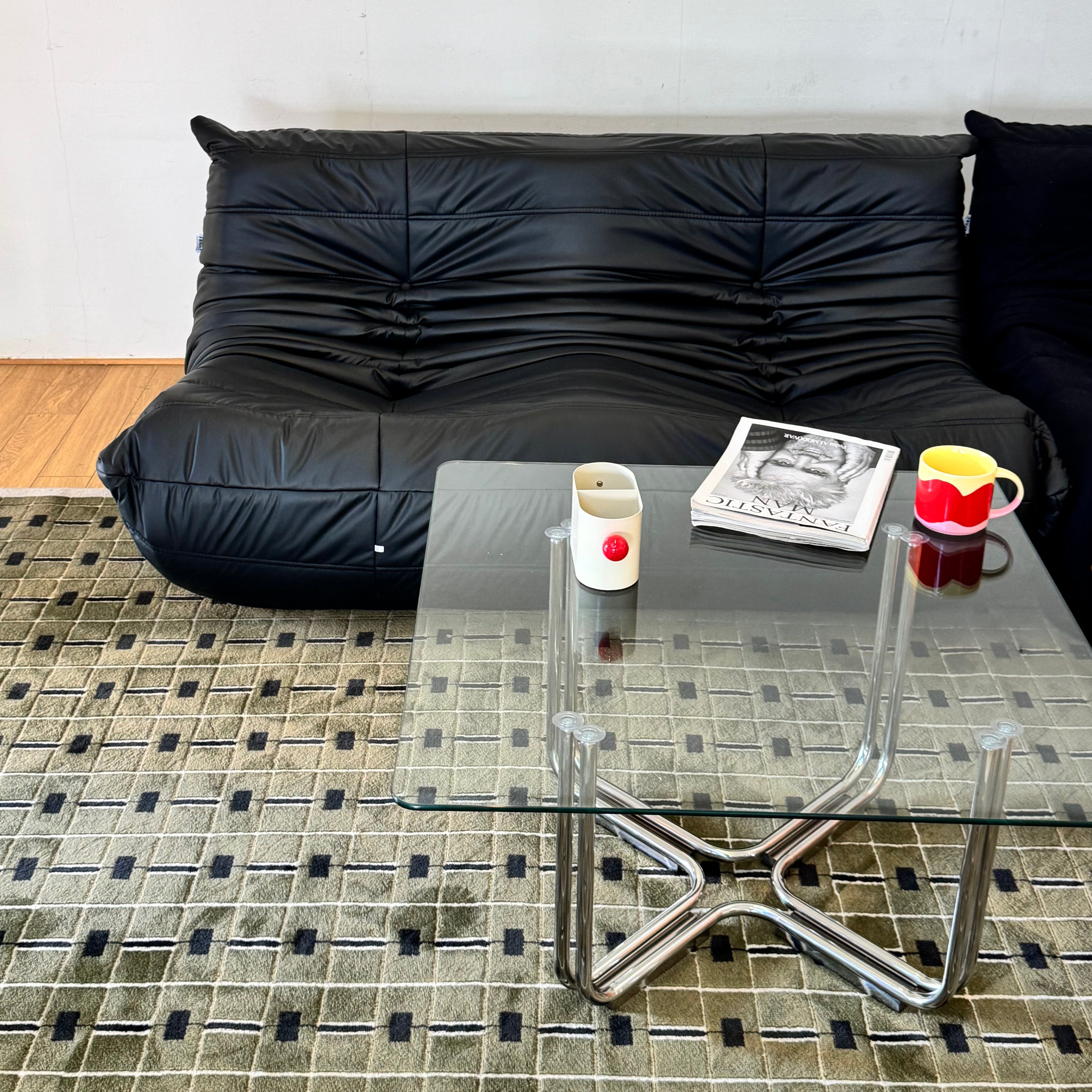 Float glass table