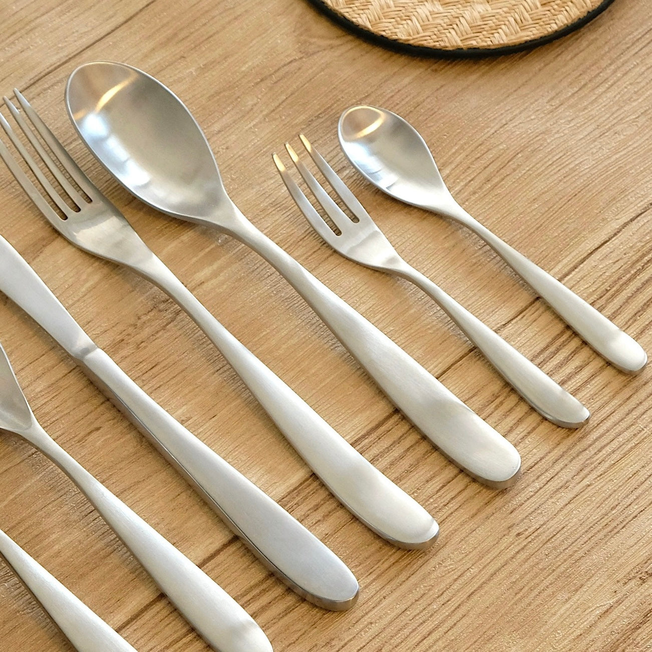 Stainless cutlery