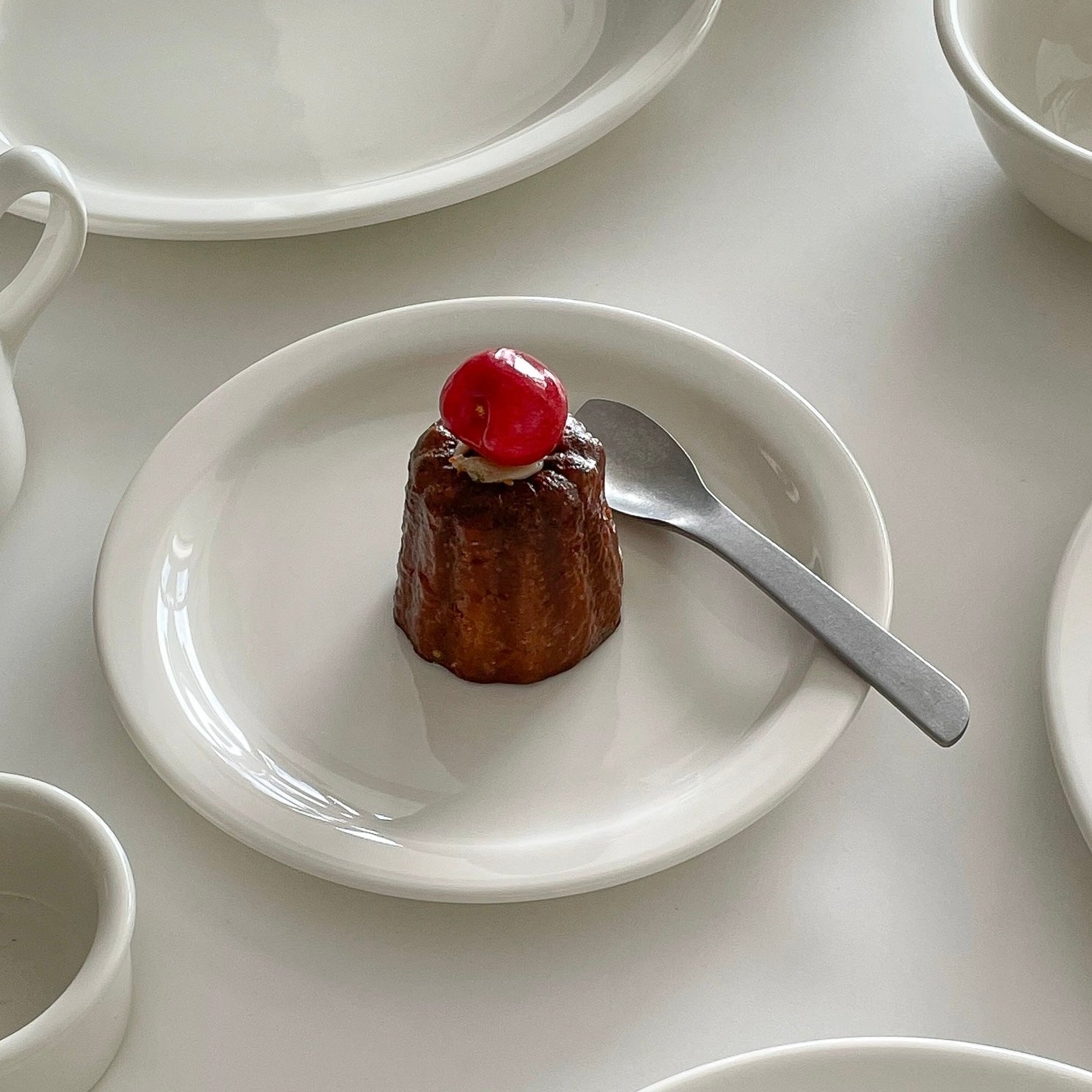 Minimal plate