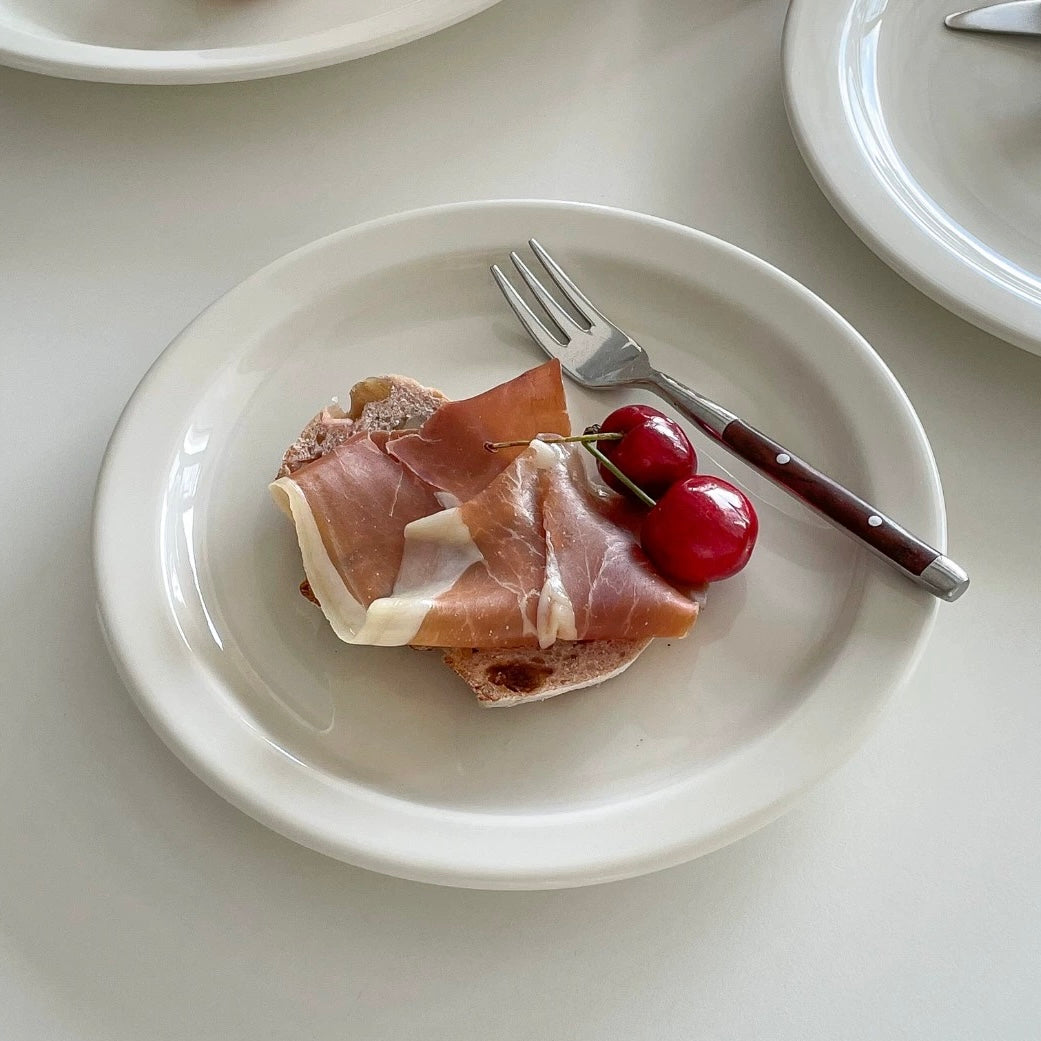 Minimal plate