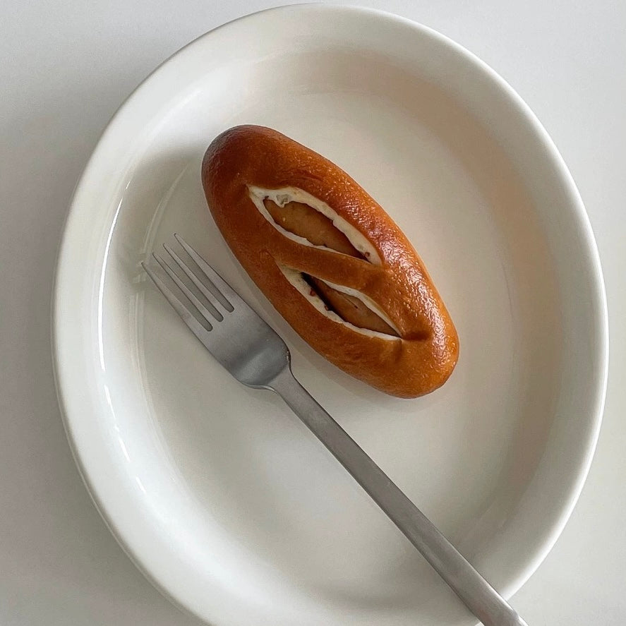 Plane oval plate