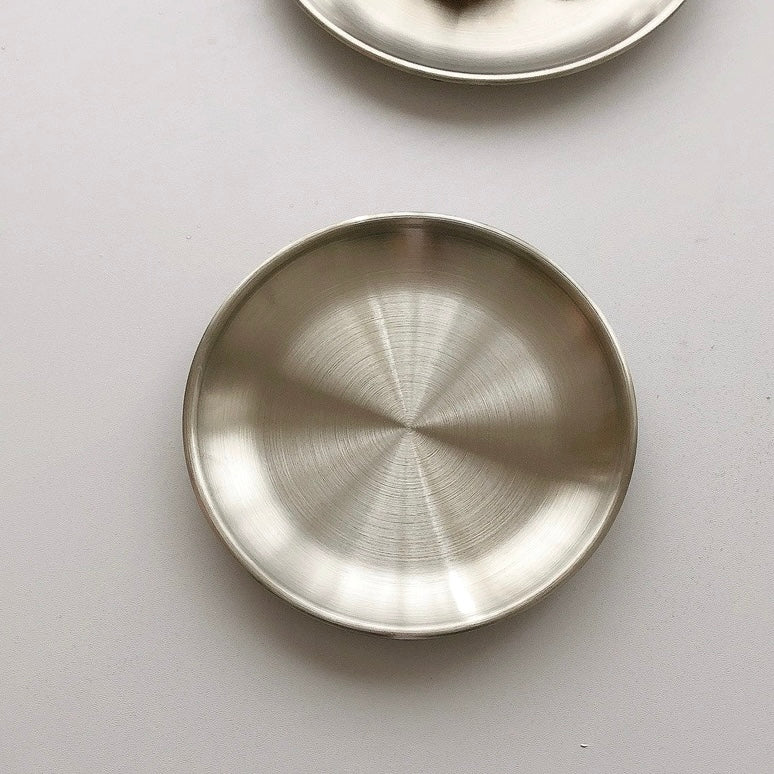 Simple stainless plate