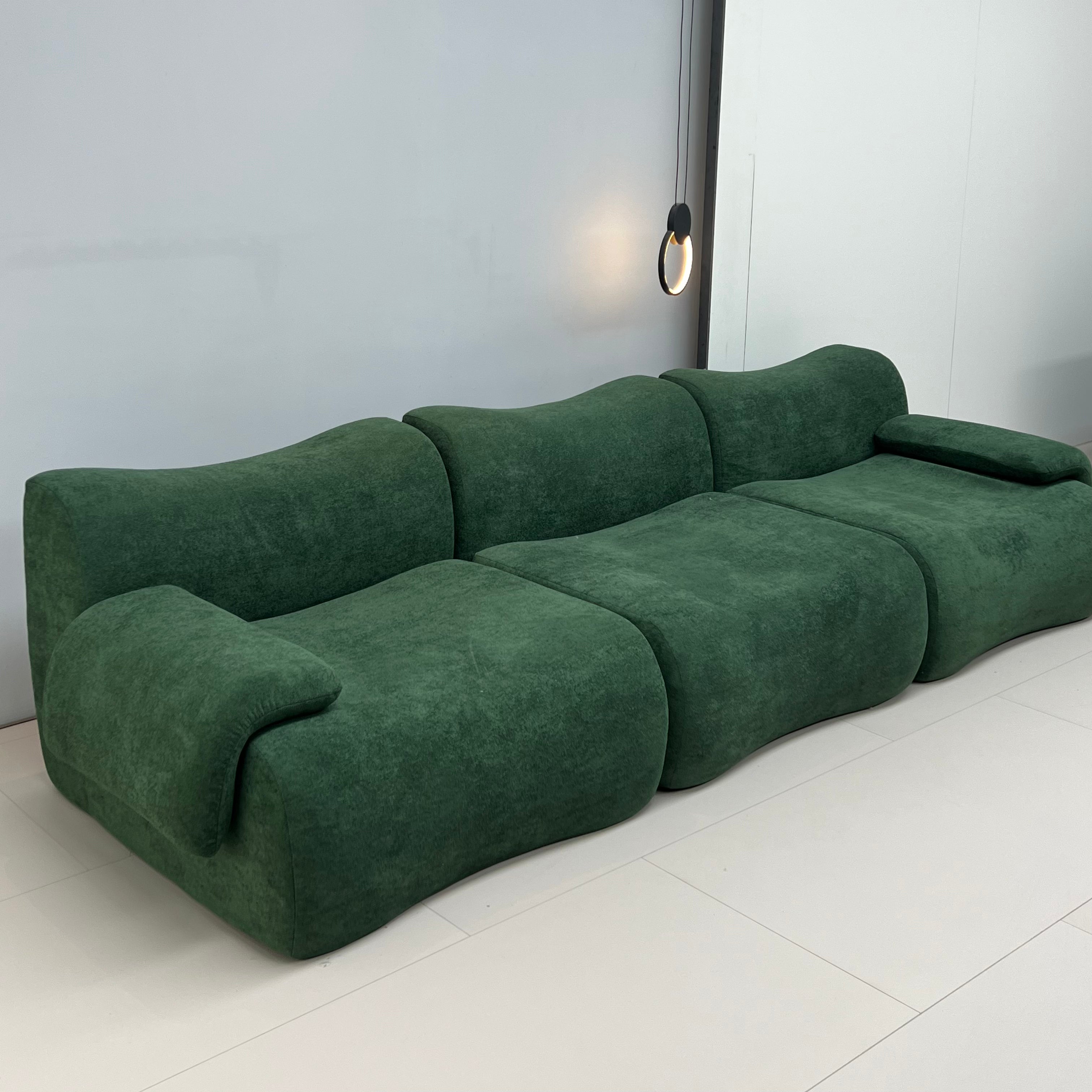 Smooth modular sofa