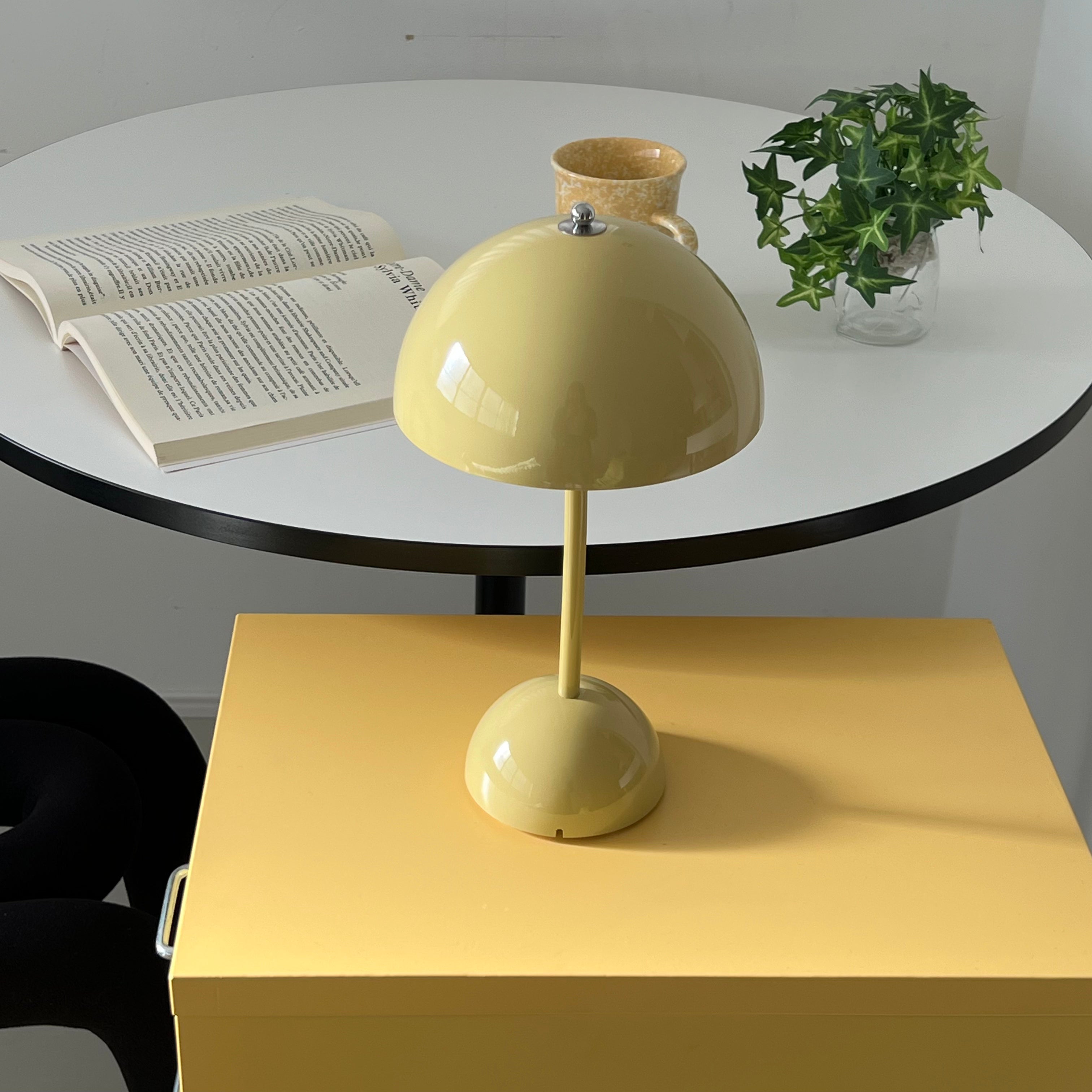 Bubble pot lamp