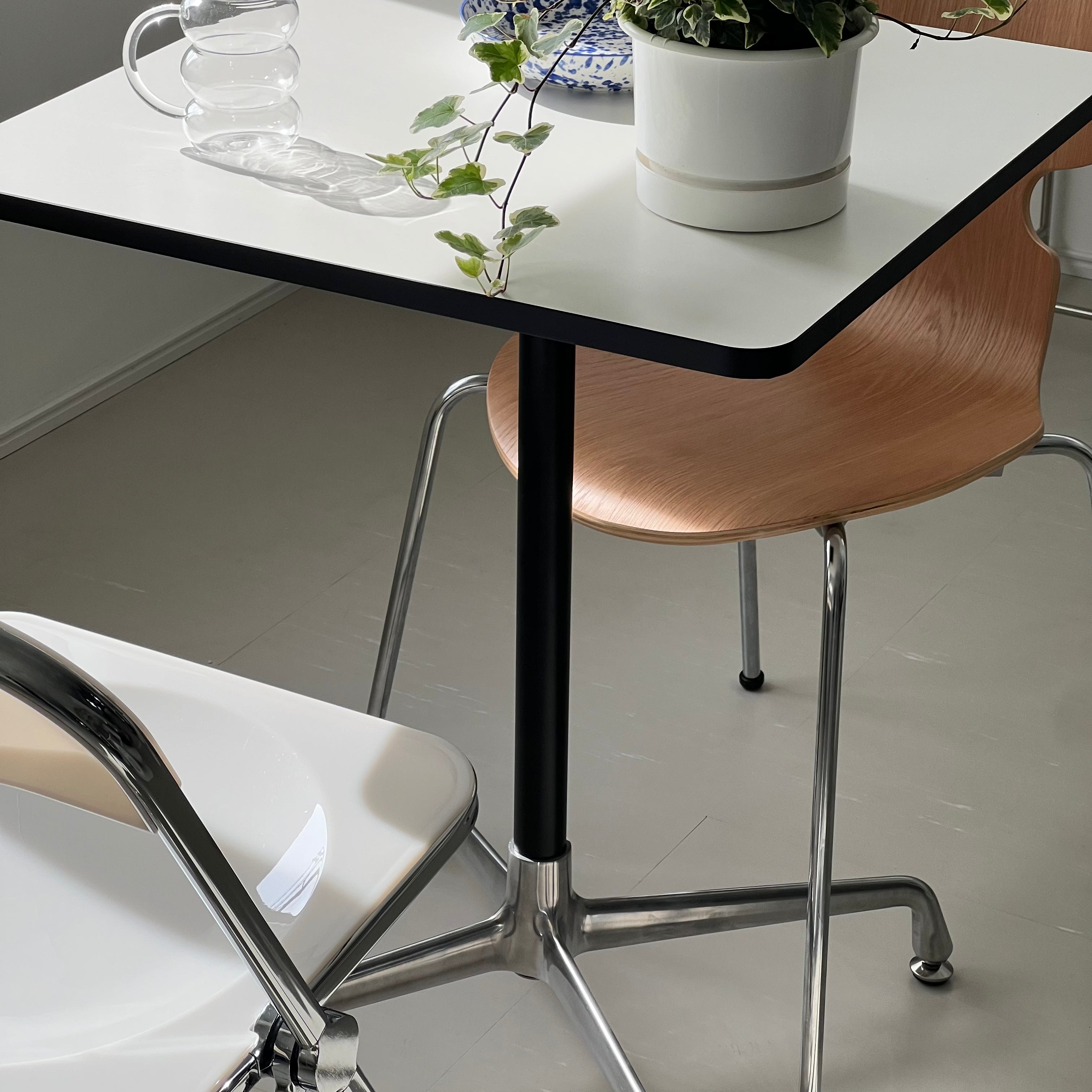 T3-2 DEAN Table Squre