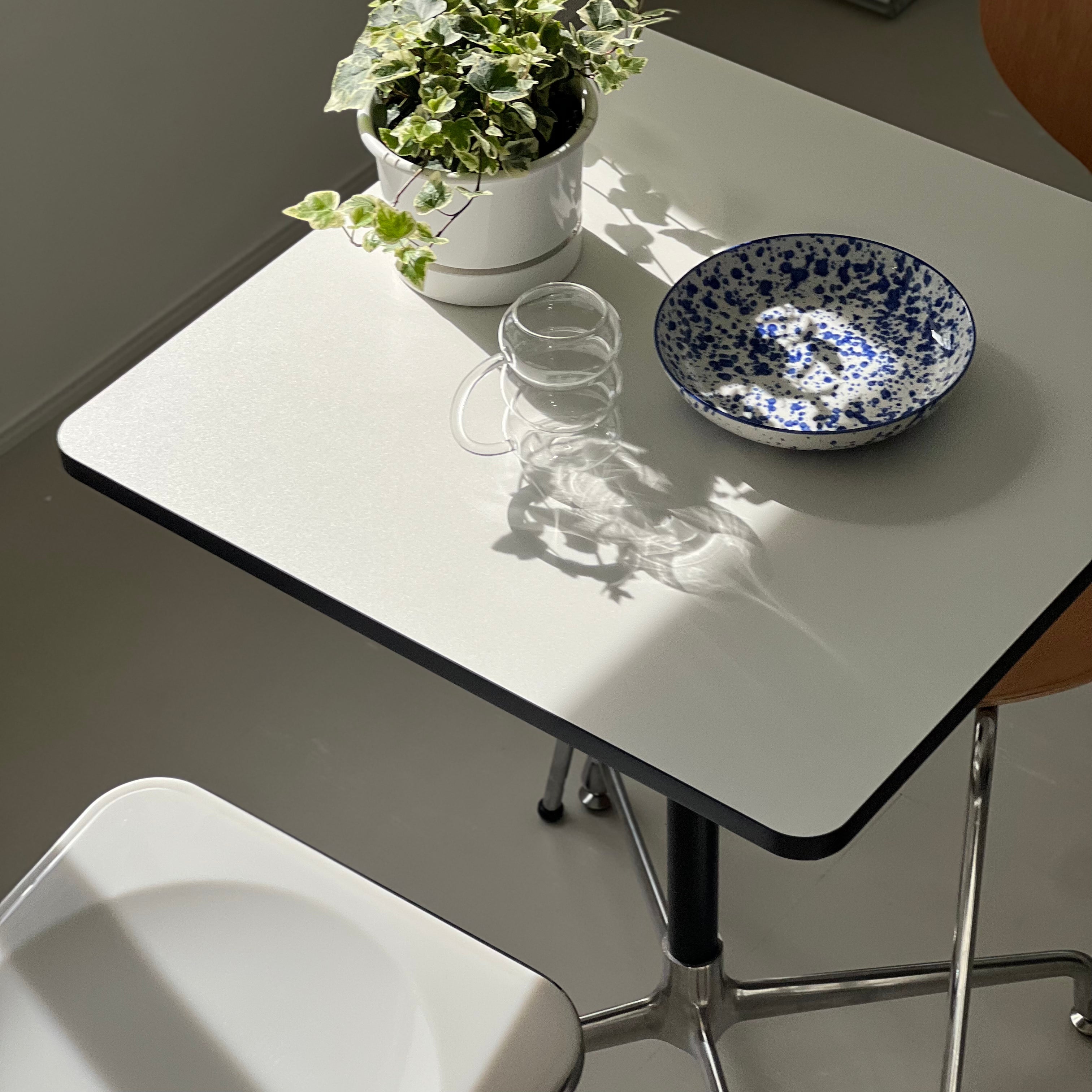T3-2 DEAN Table Squre
