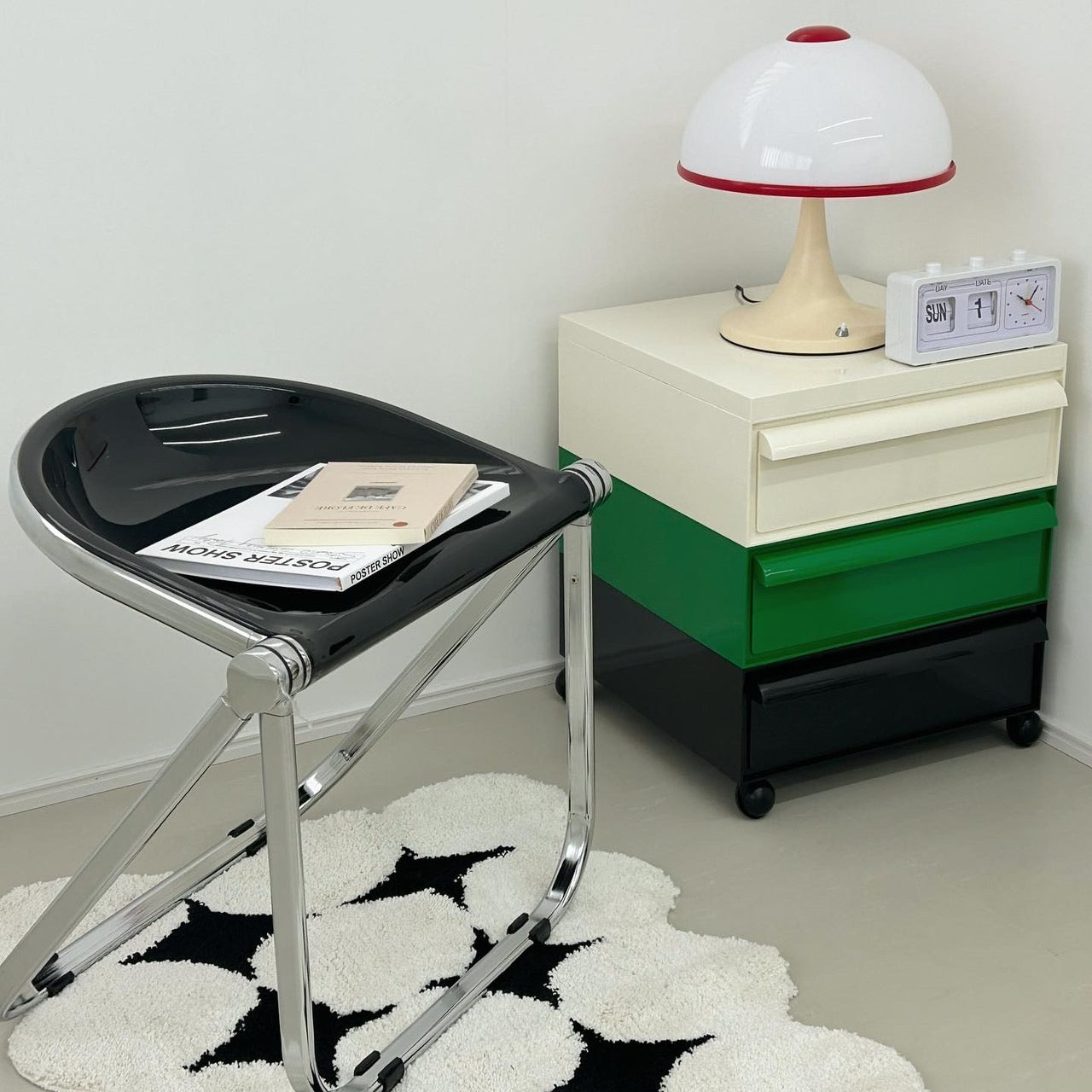 C21 Foling Stool