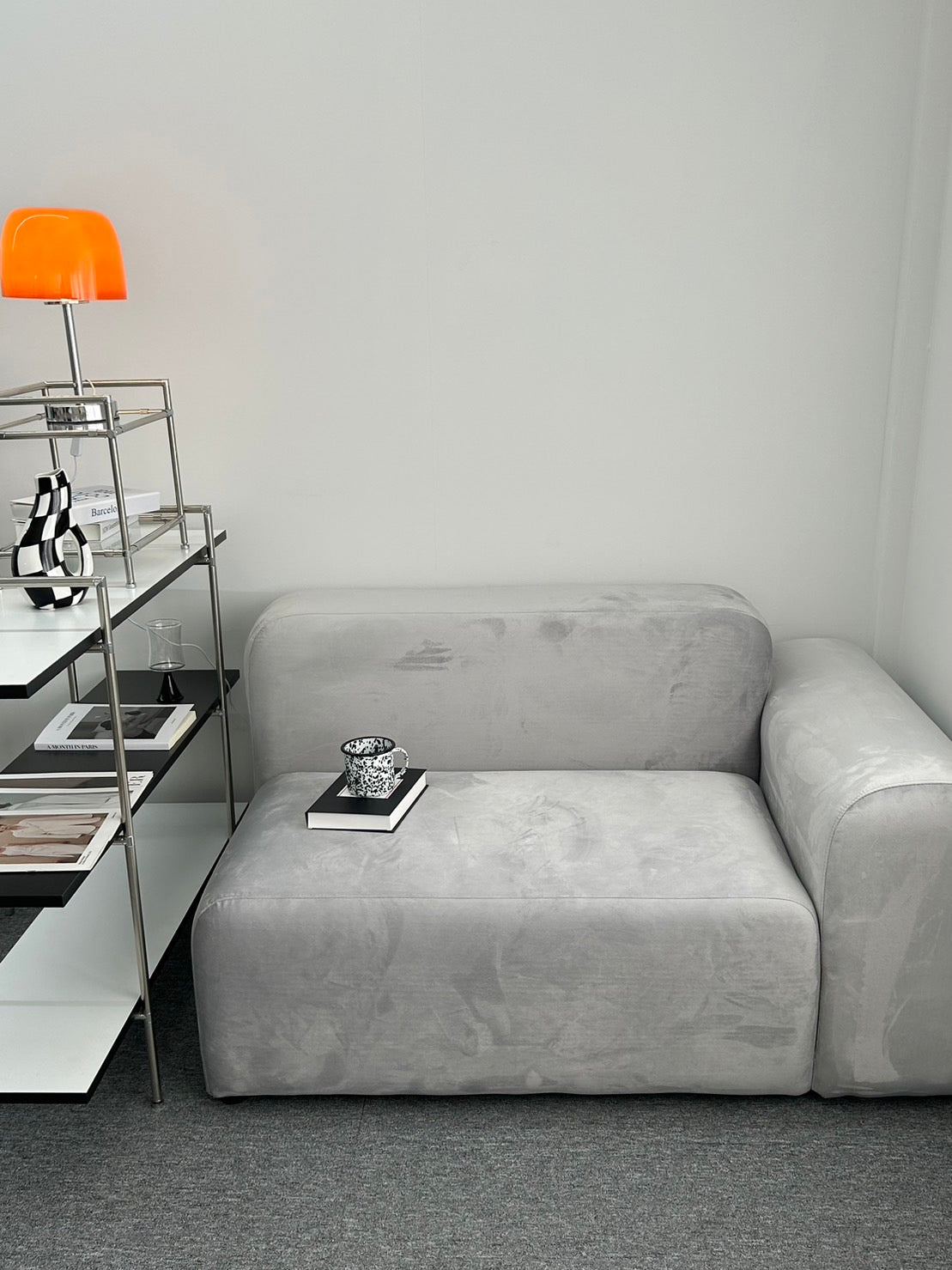 Pebble sofa -gray-