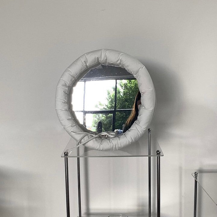 Snow cushion mirror