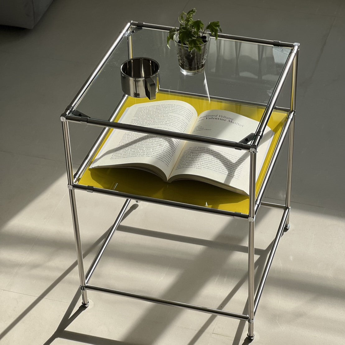 Tool rack 012