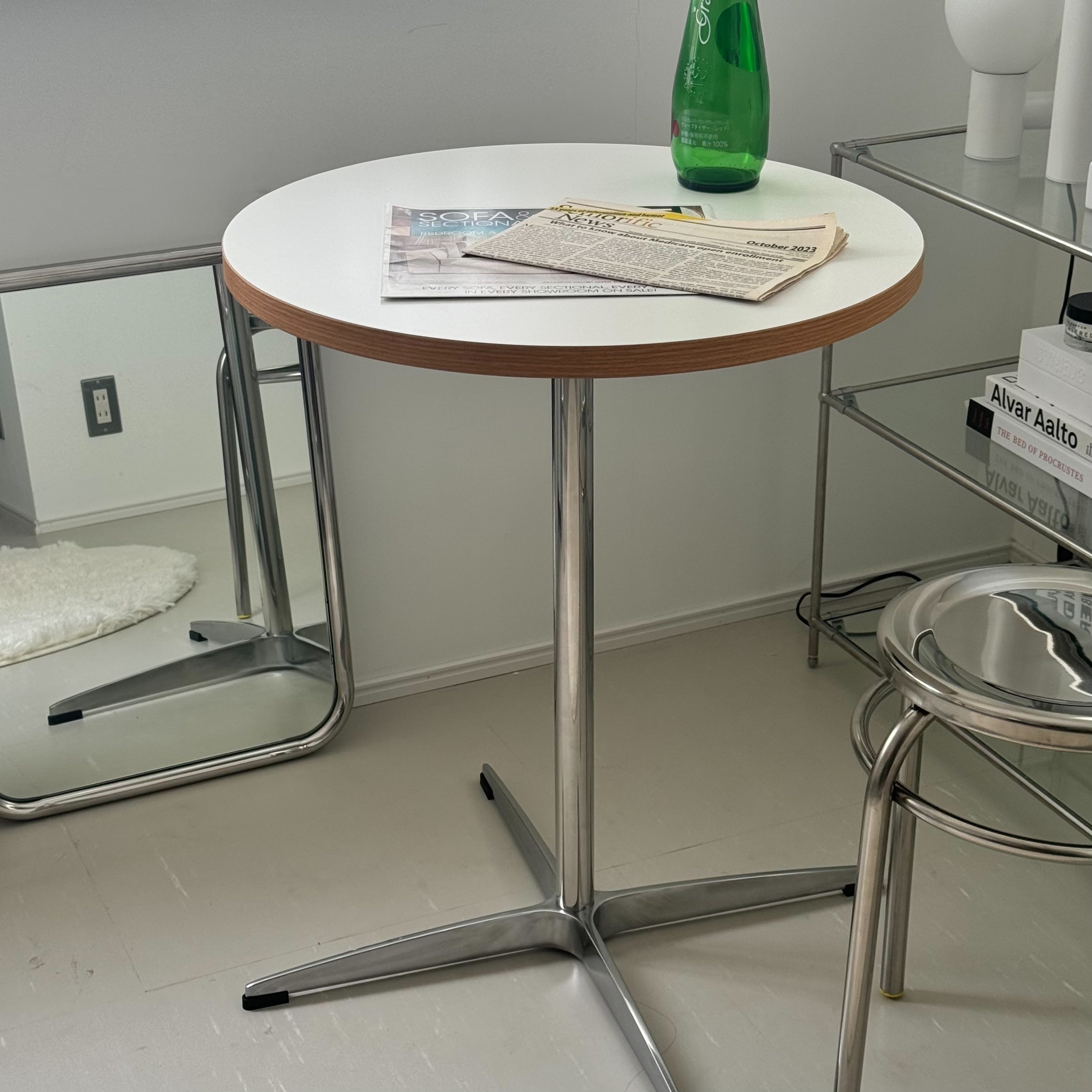 T29 silverwood cafe table