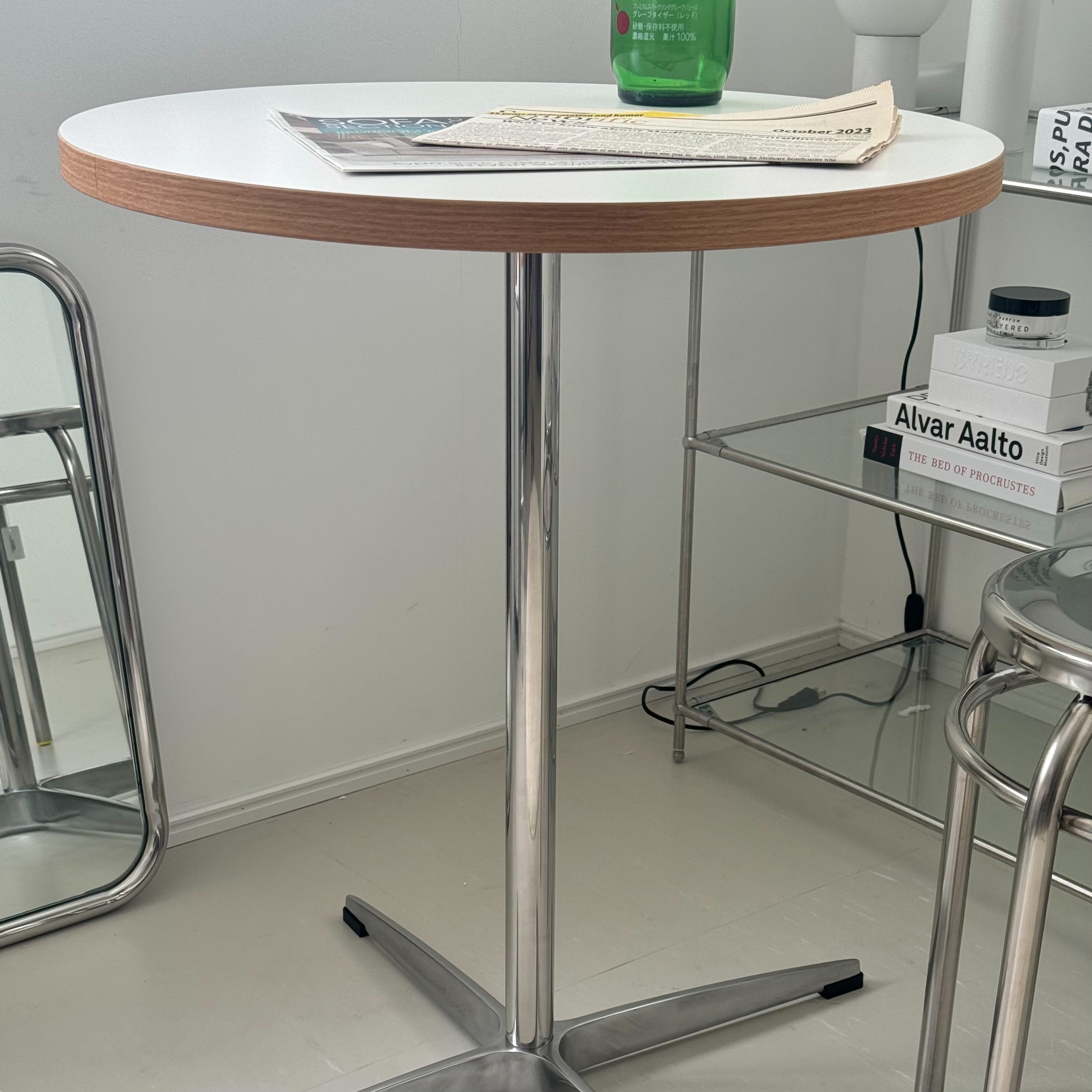 T29 silverwood cafe table