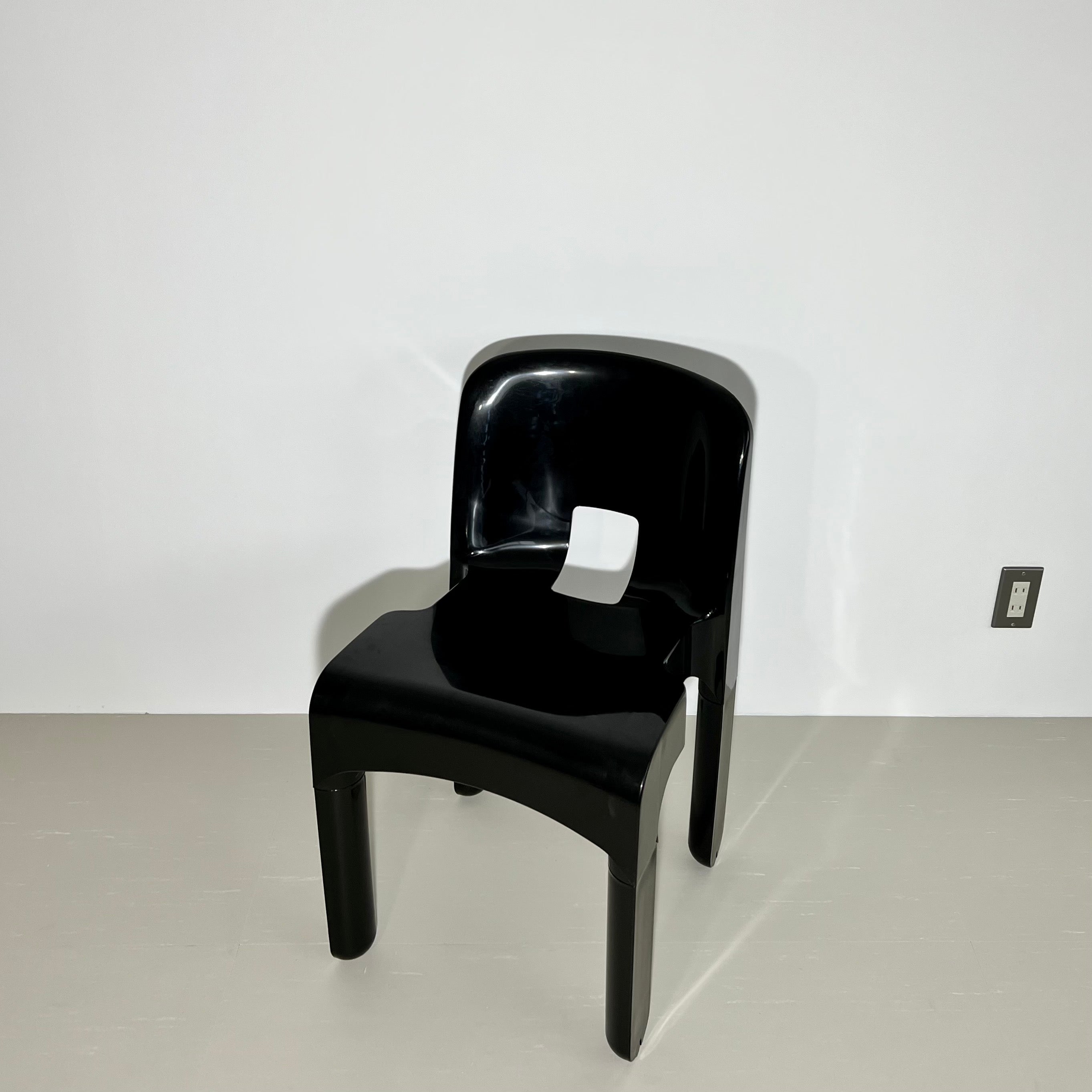 C26 Colorful Block Chair