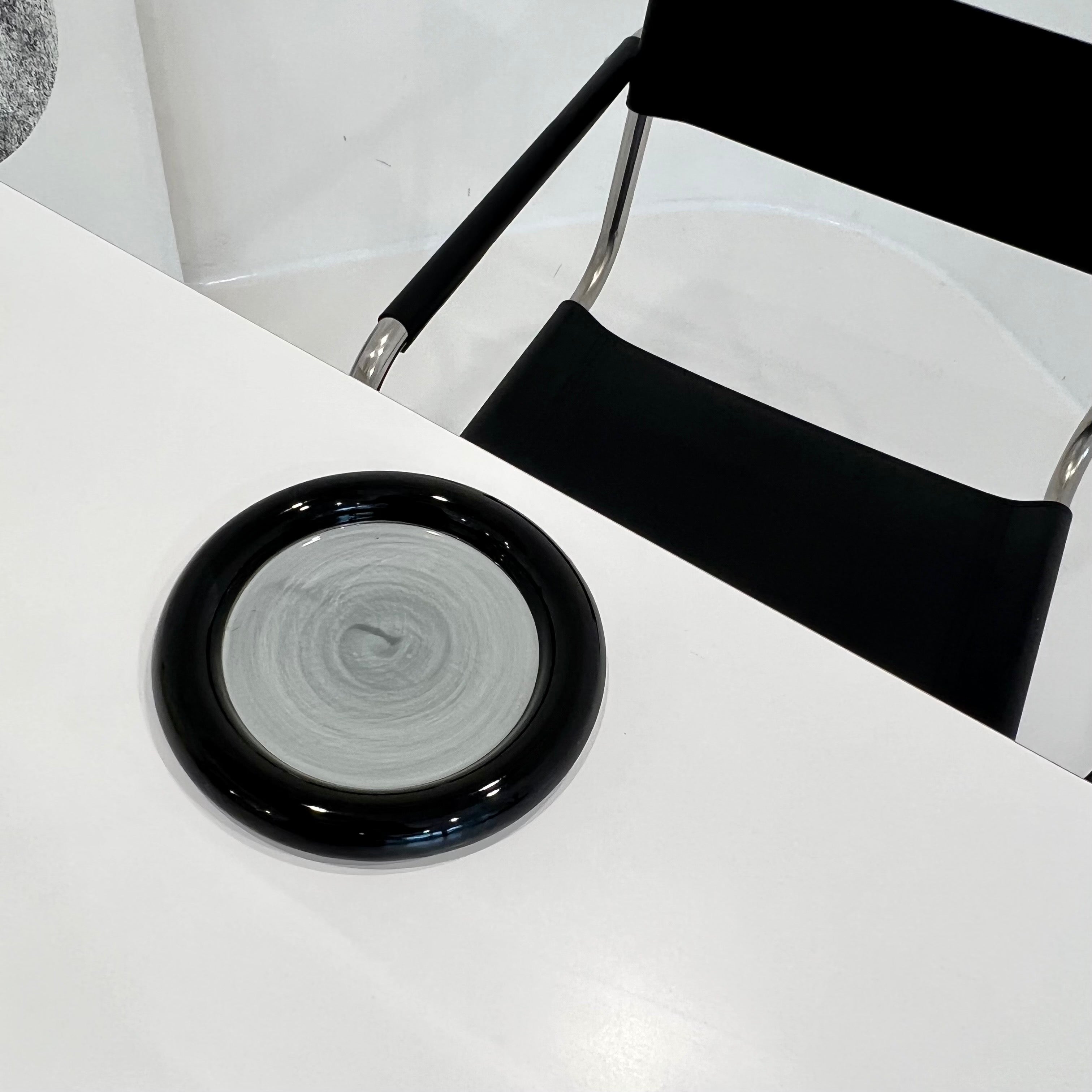 Circle tray