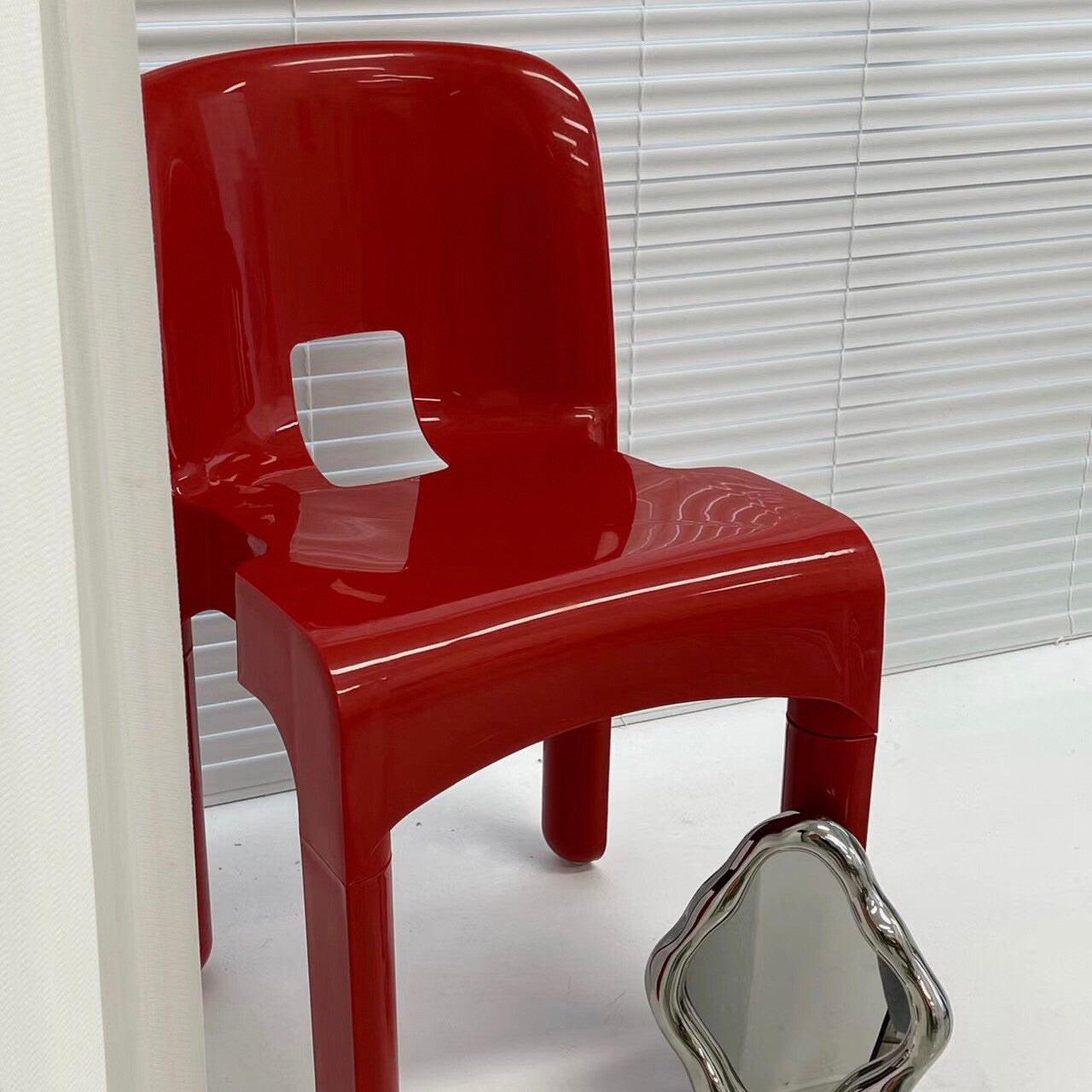 C26 Colorful Block Chair