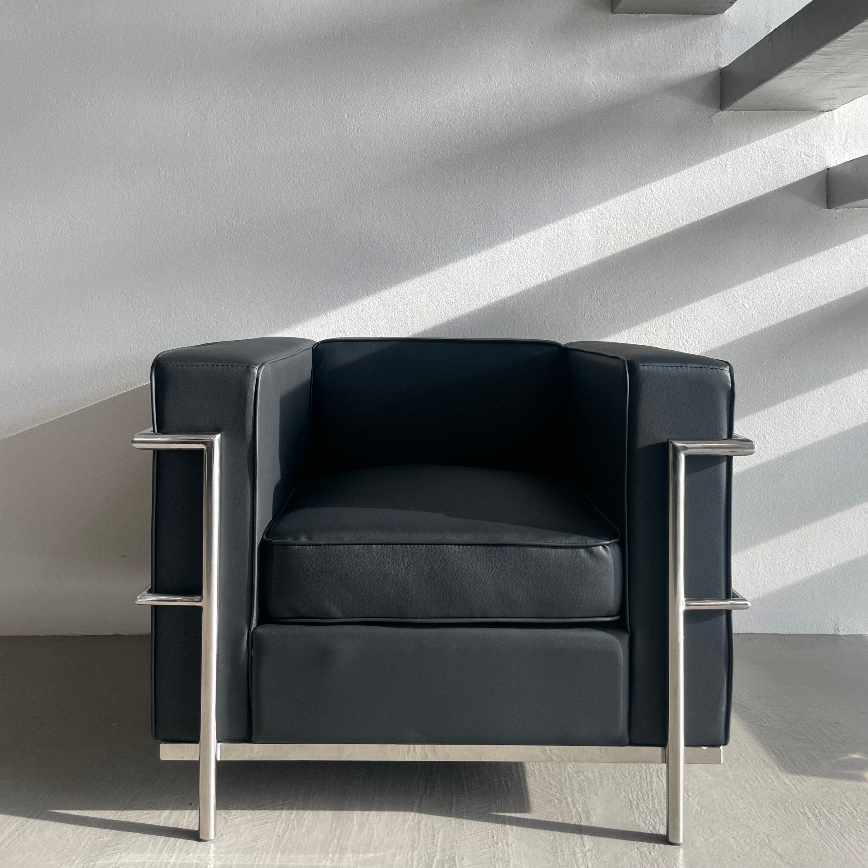 LC sofa
