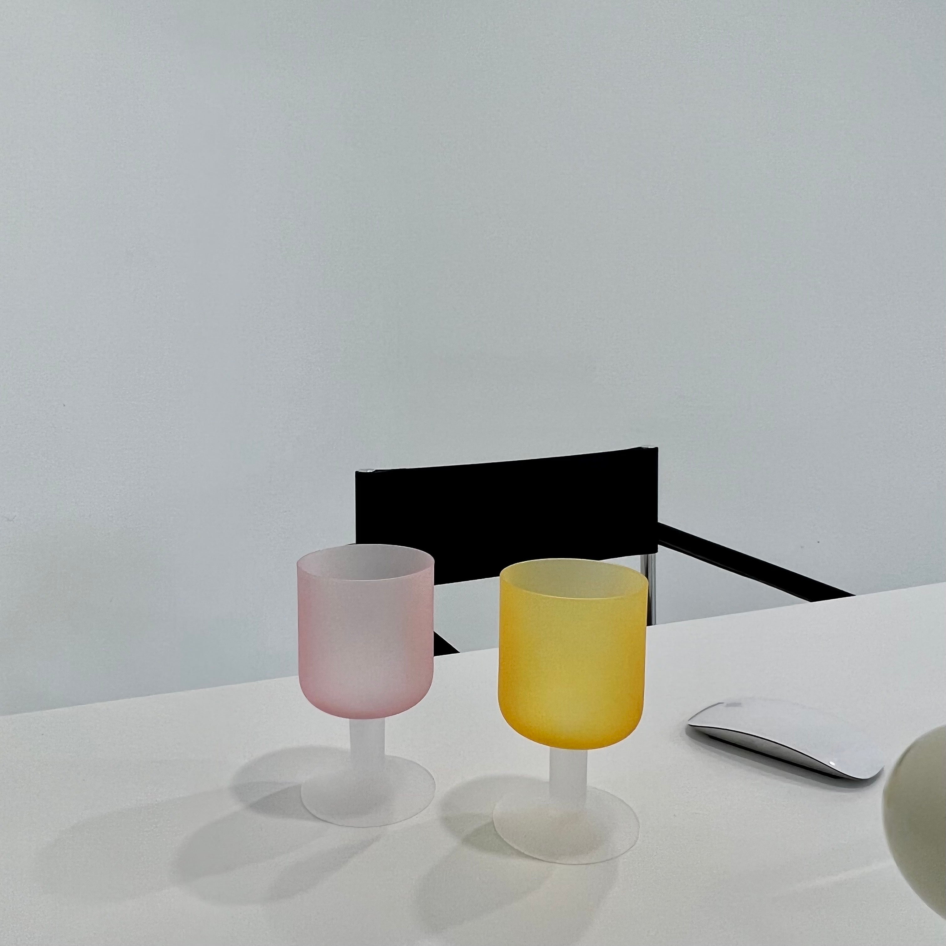 Matt pastel glass