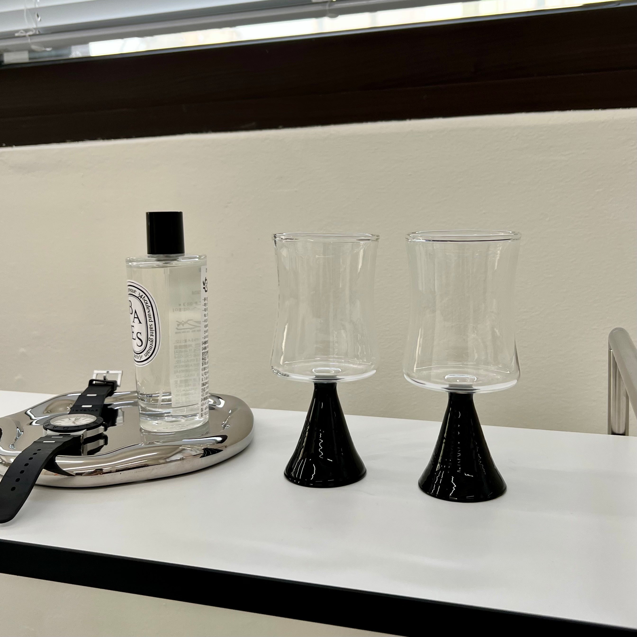 Black triangle glass