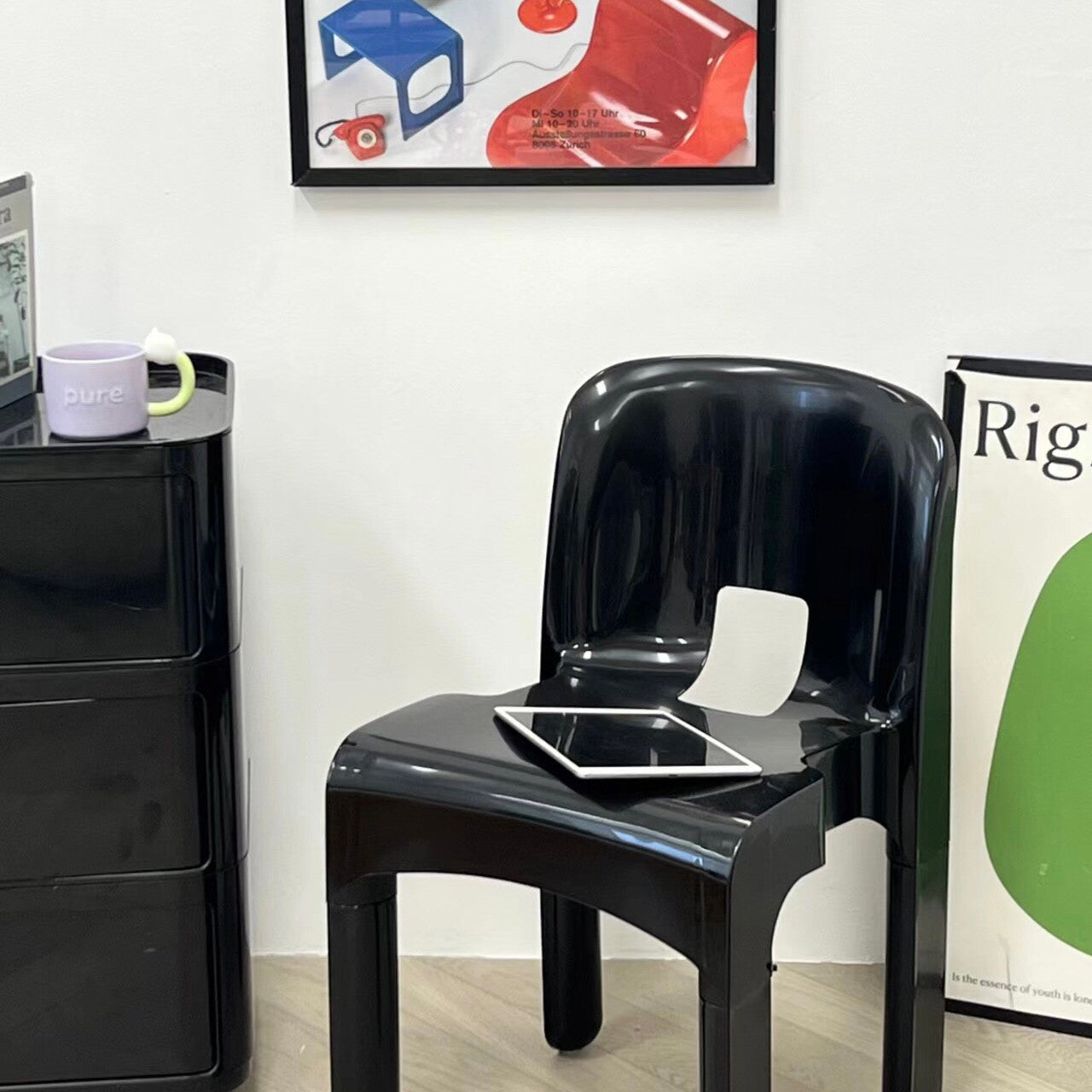 C26 Colorful Block Chair