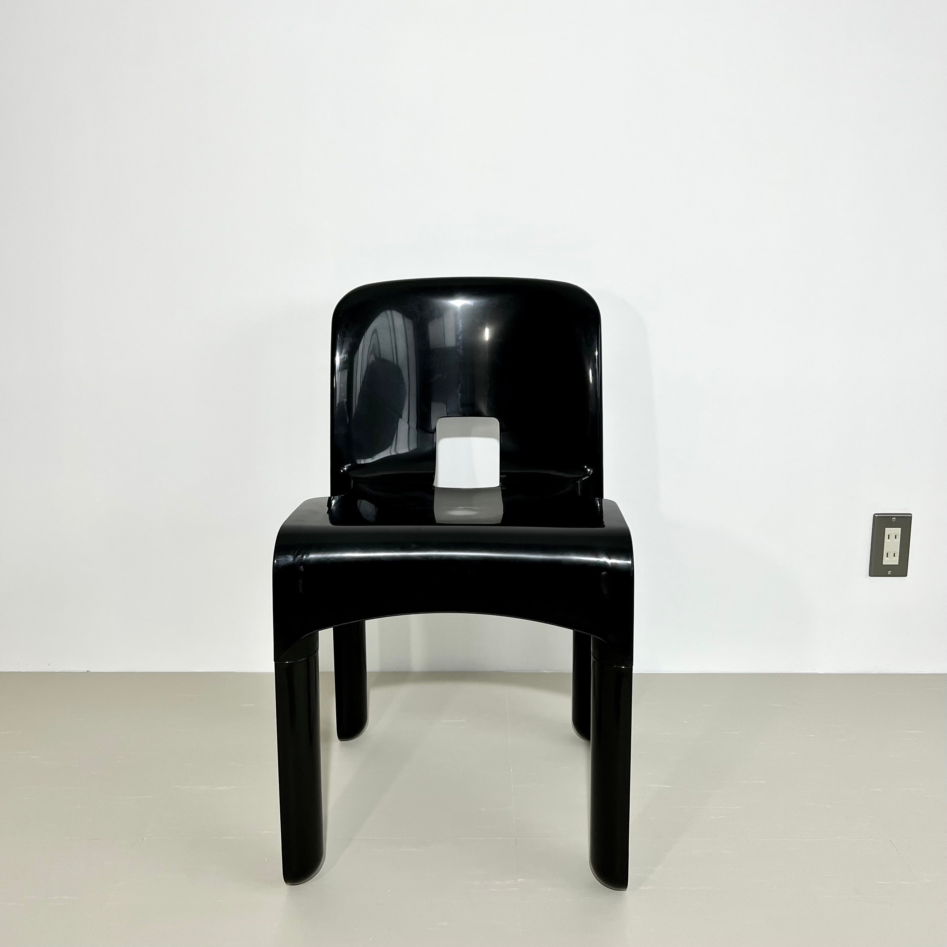 C26 Colorful Block Chair