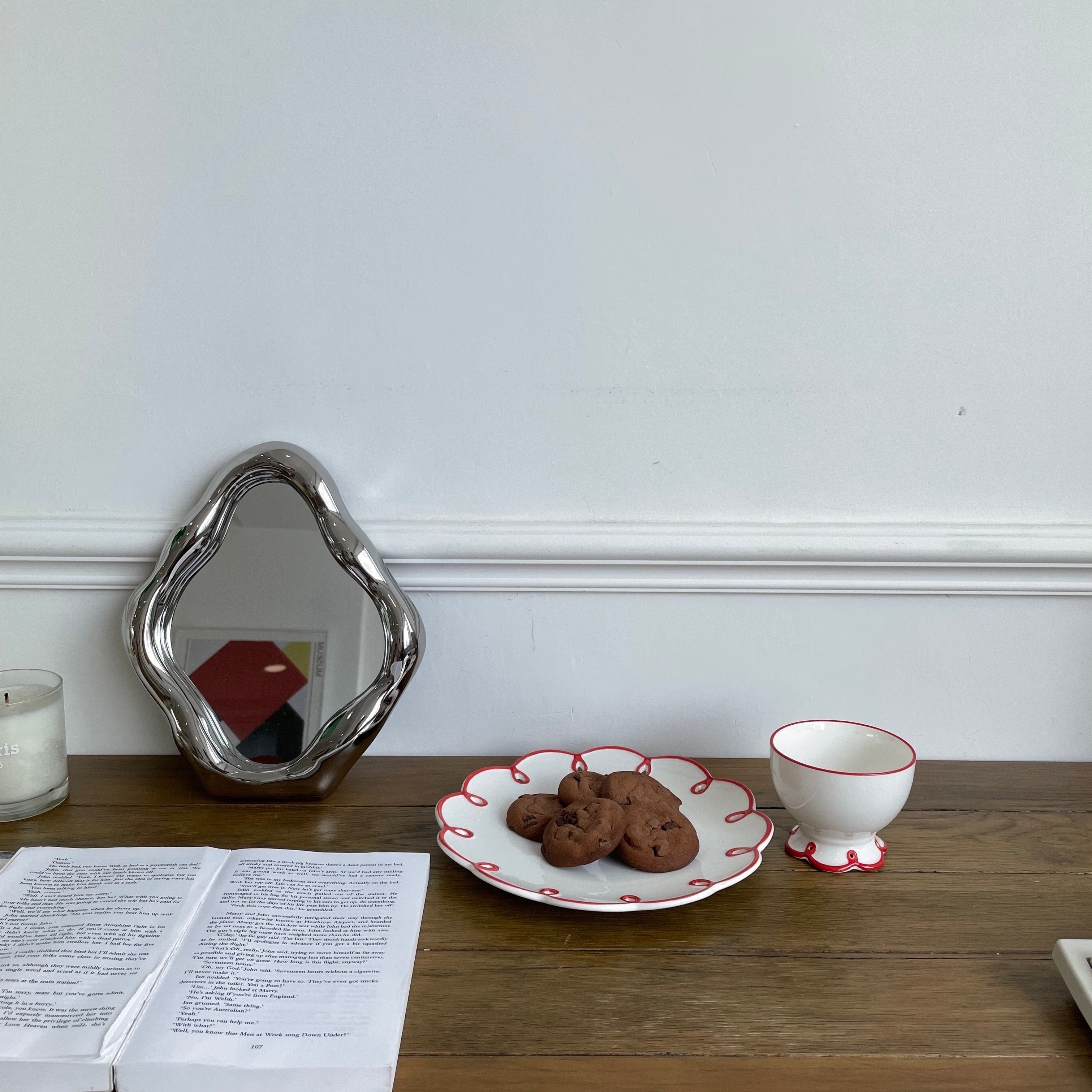 Red ribbon plate・cup