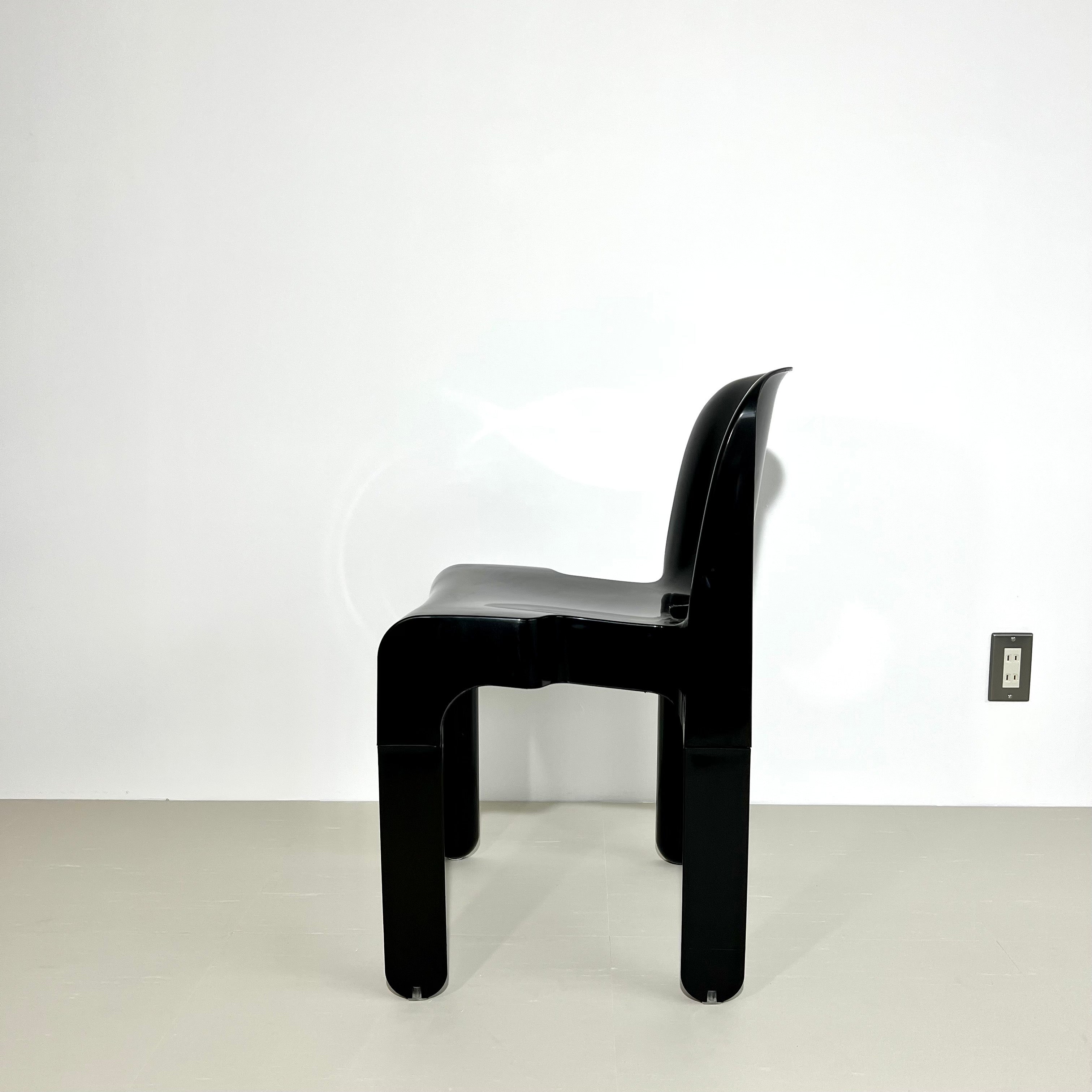 C26 Colorful Block Chair