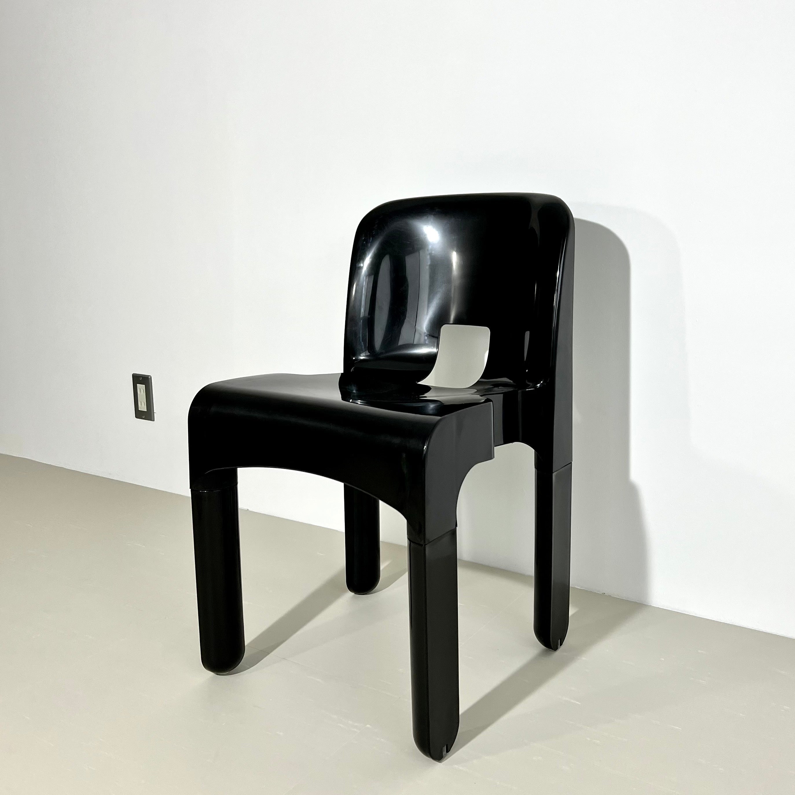 C26 Colorful Block Chair