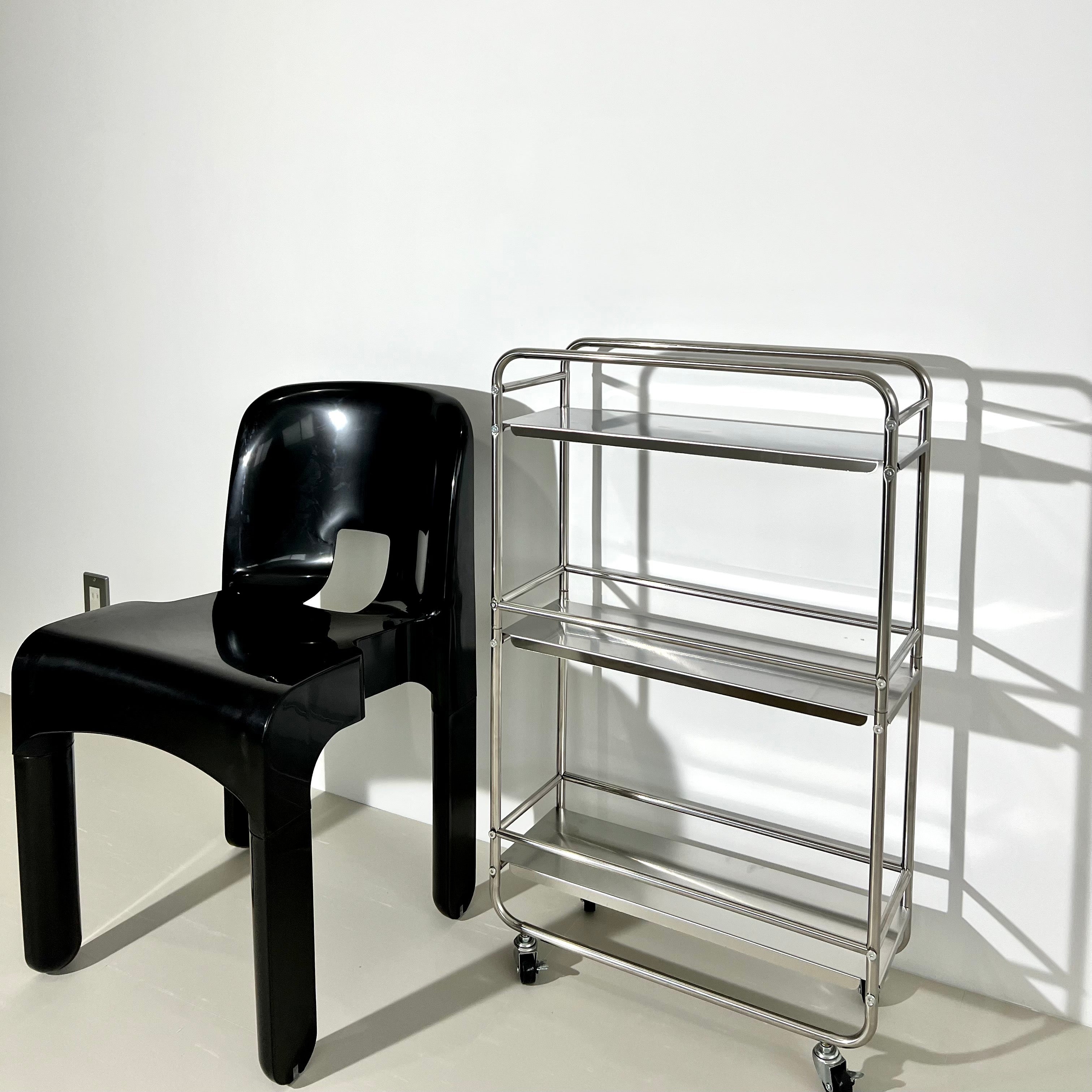 C26 Colorful Block Chair