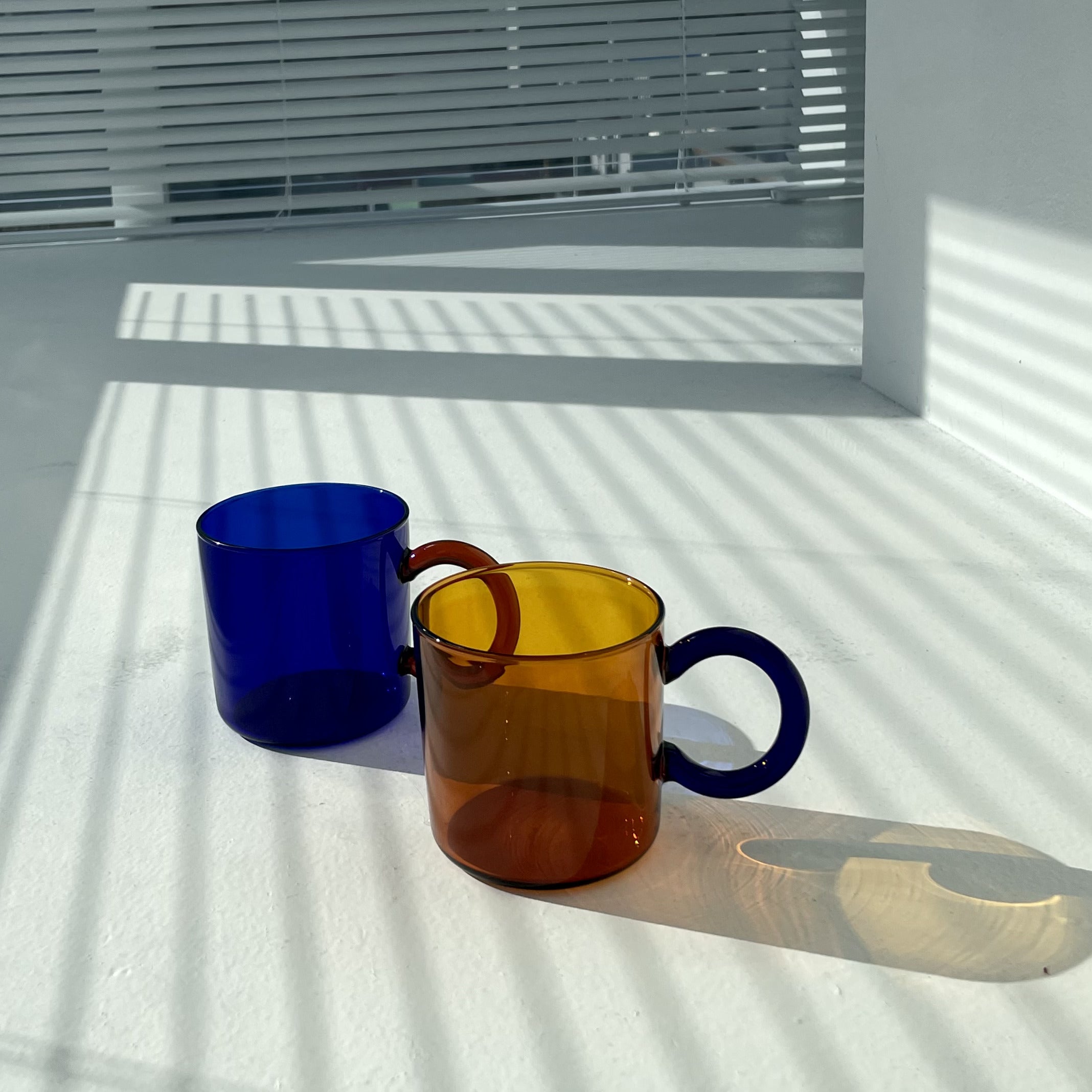 Bicolor clear mug cup