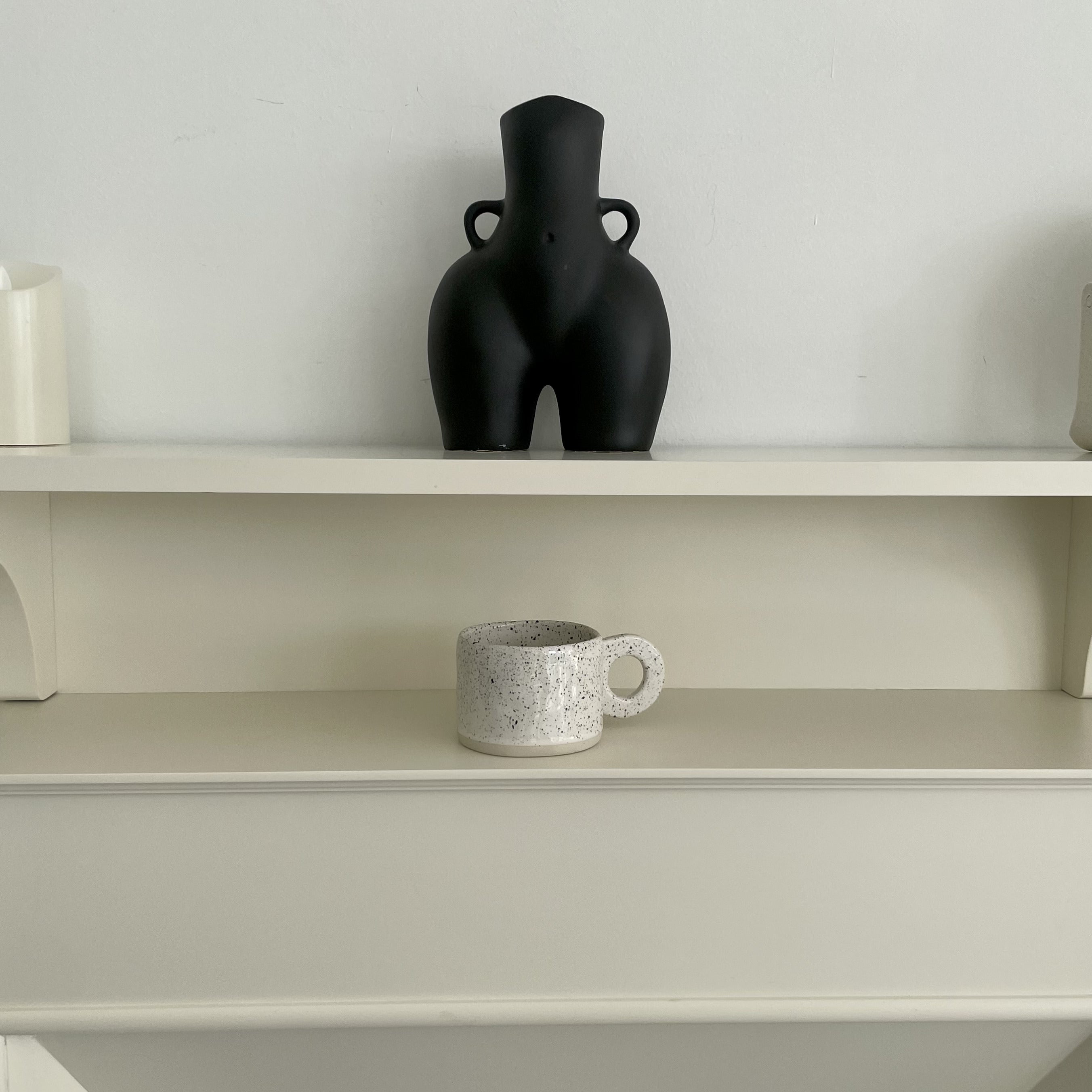 Ring handle cup