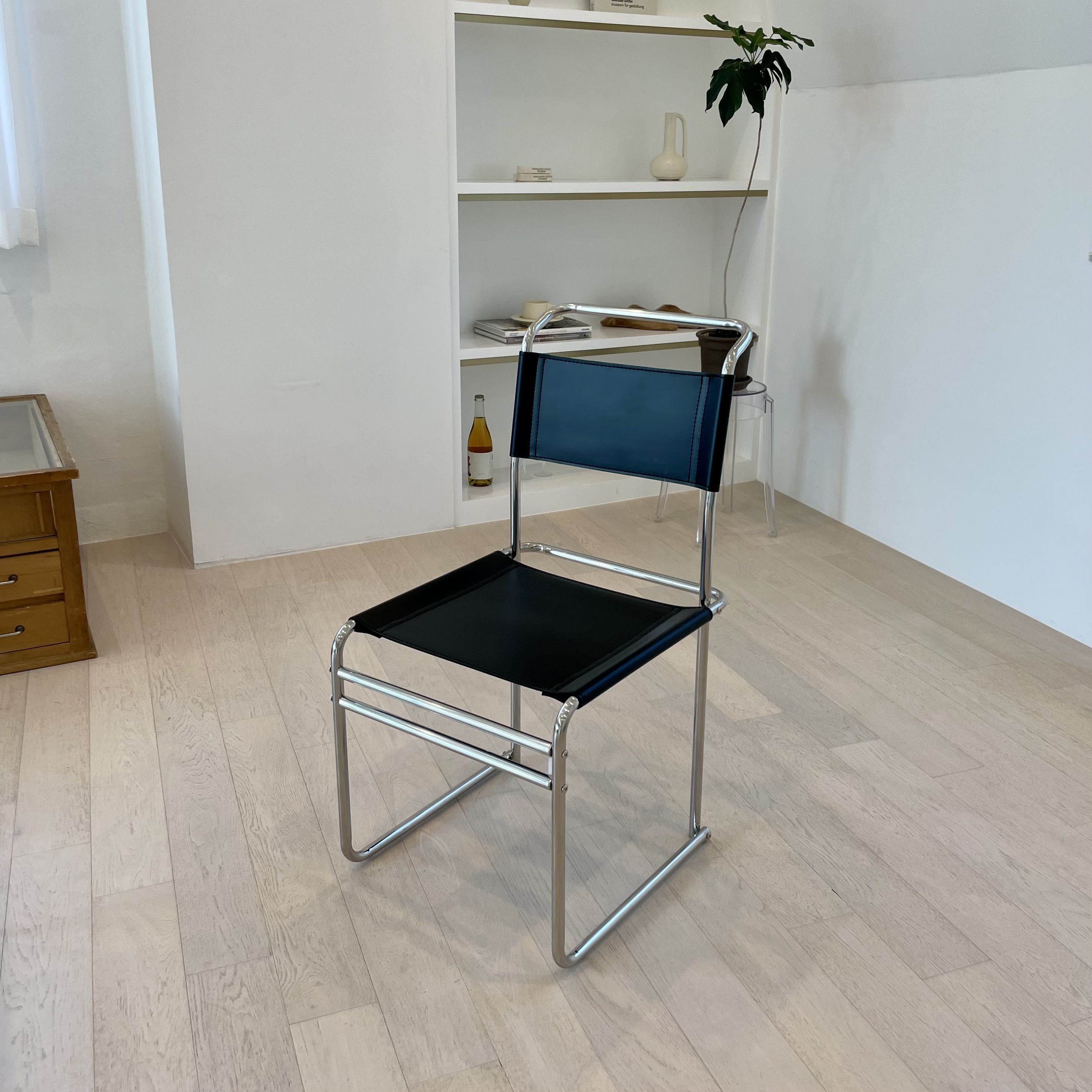 C14 シンプルステンレスチェア