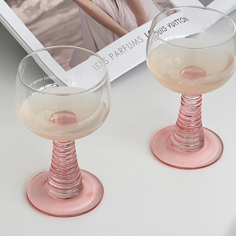 Twist stand glass