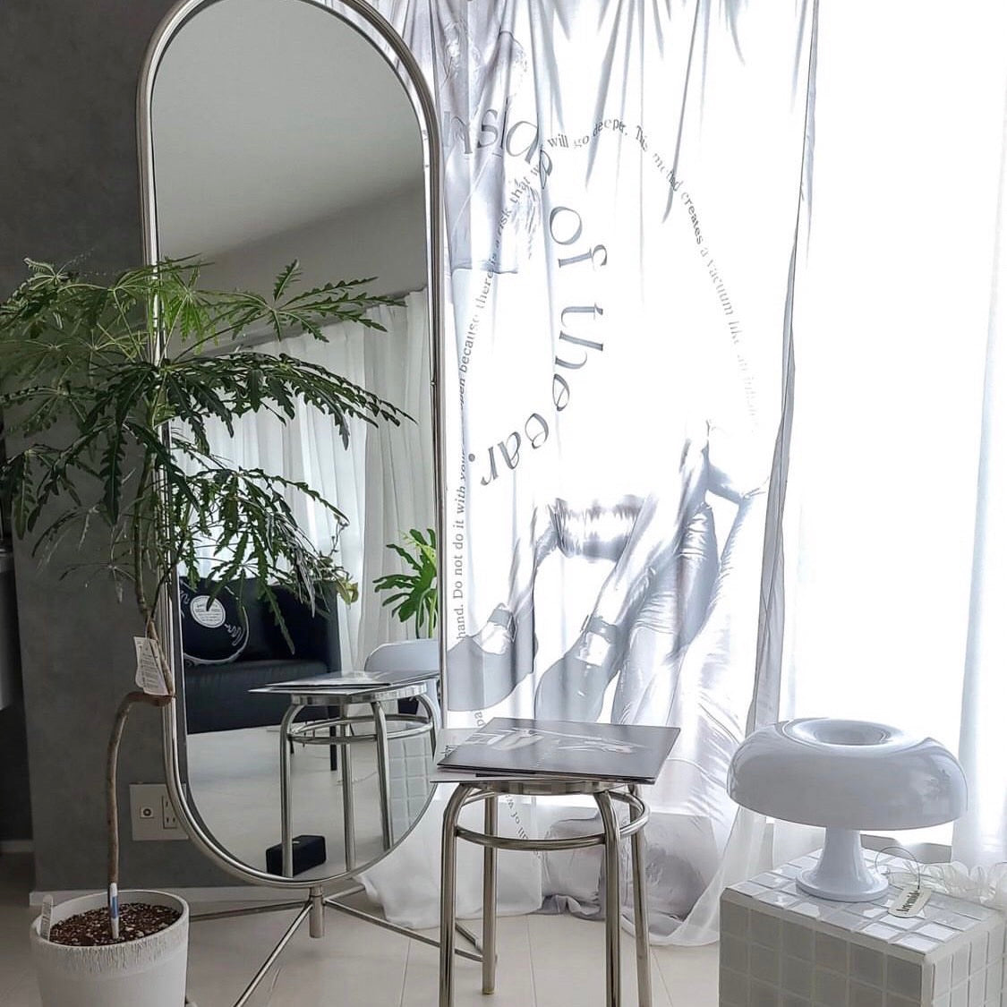 【即納】M1 Silver Steel Studio Mirror