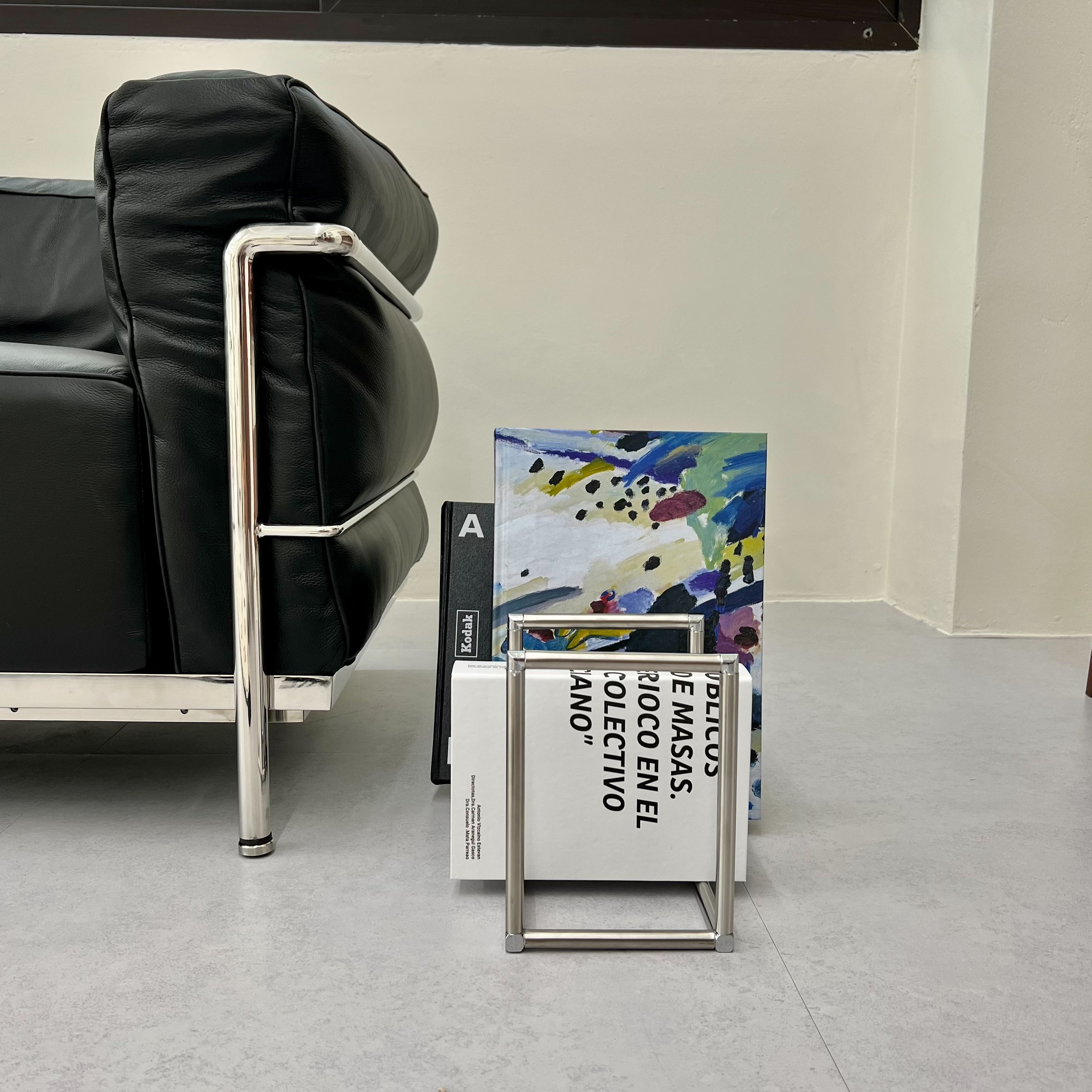 【通常発送】Tool book stand