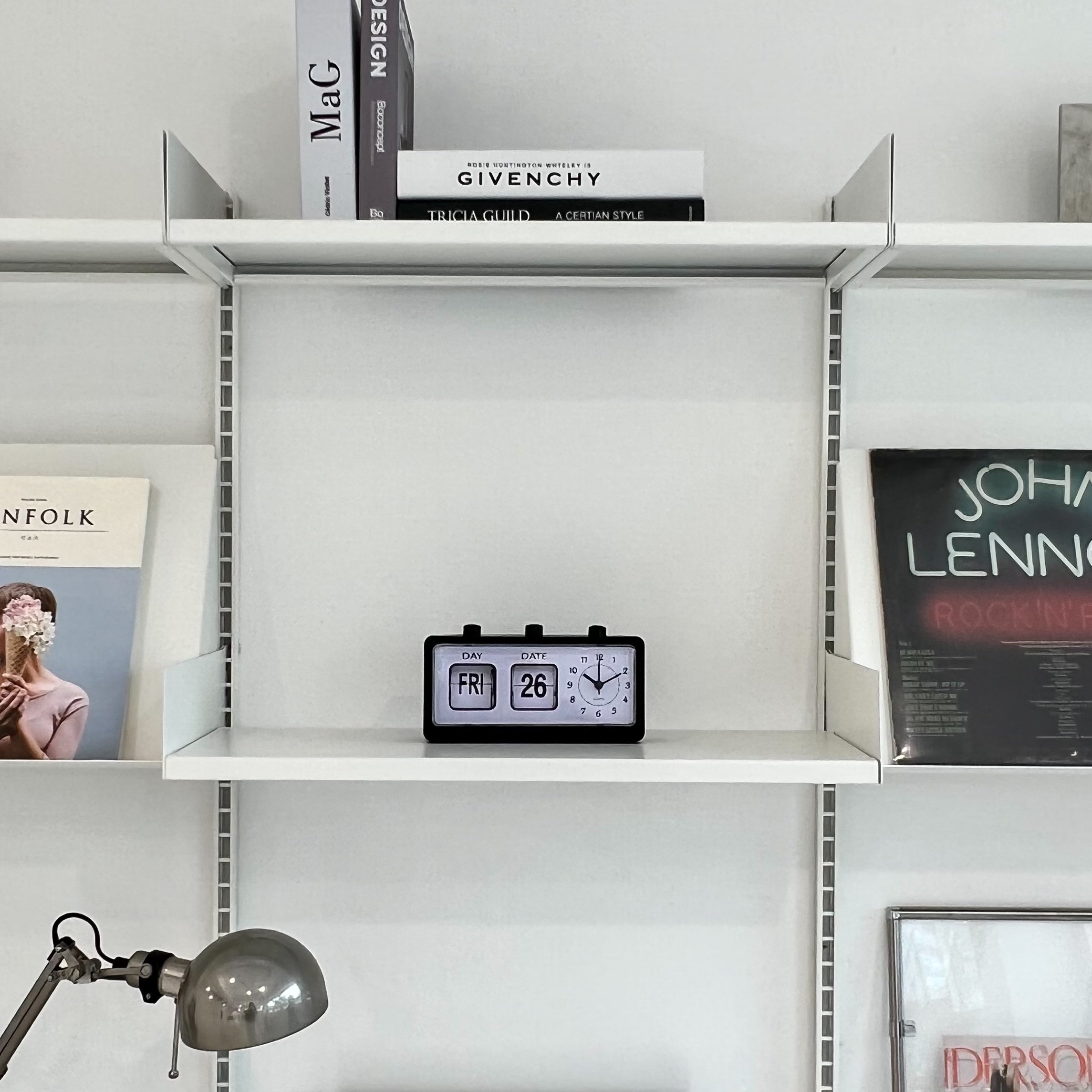 Square pot clock