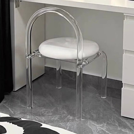 C34 Clear leg chair