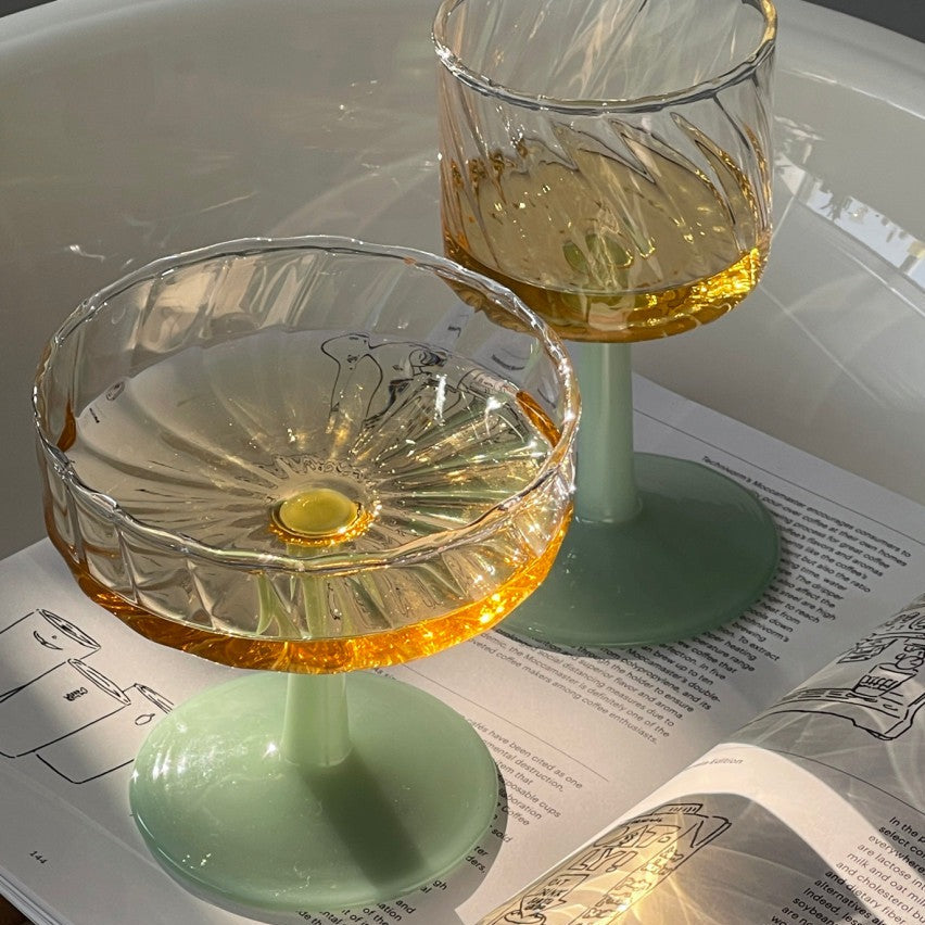 Ice stand glass