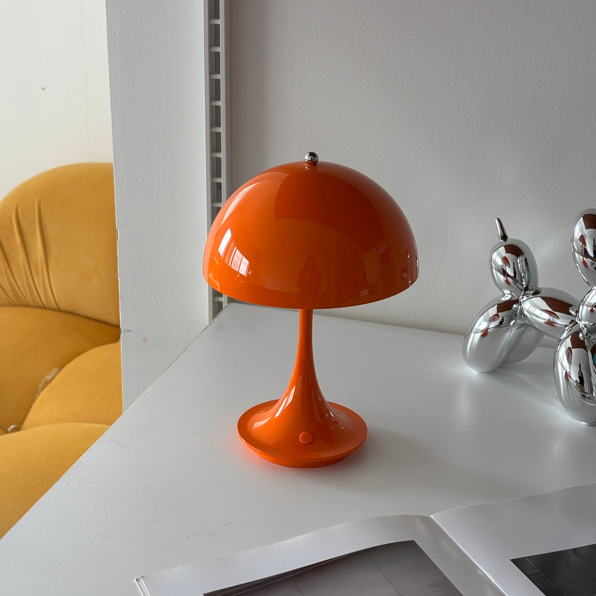 STAND LAMP