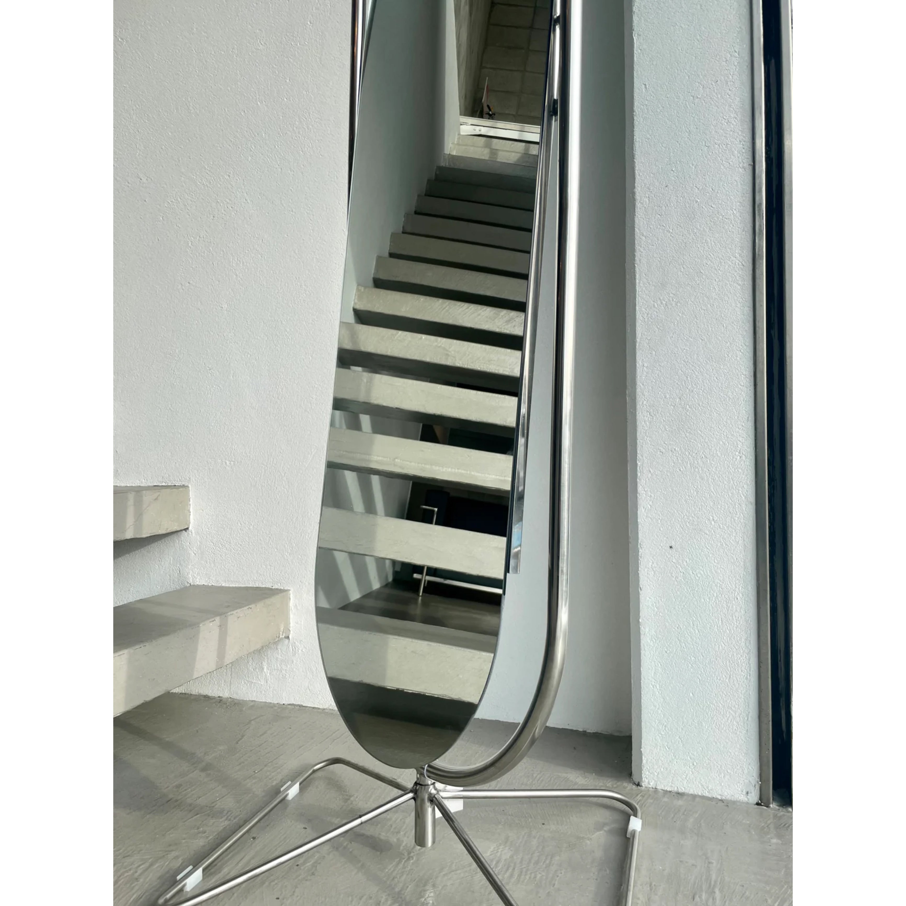 M1 Silver Steel Studio Mirror