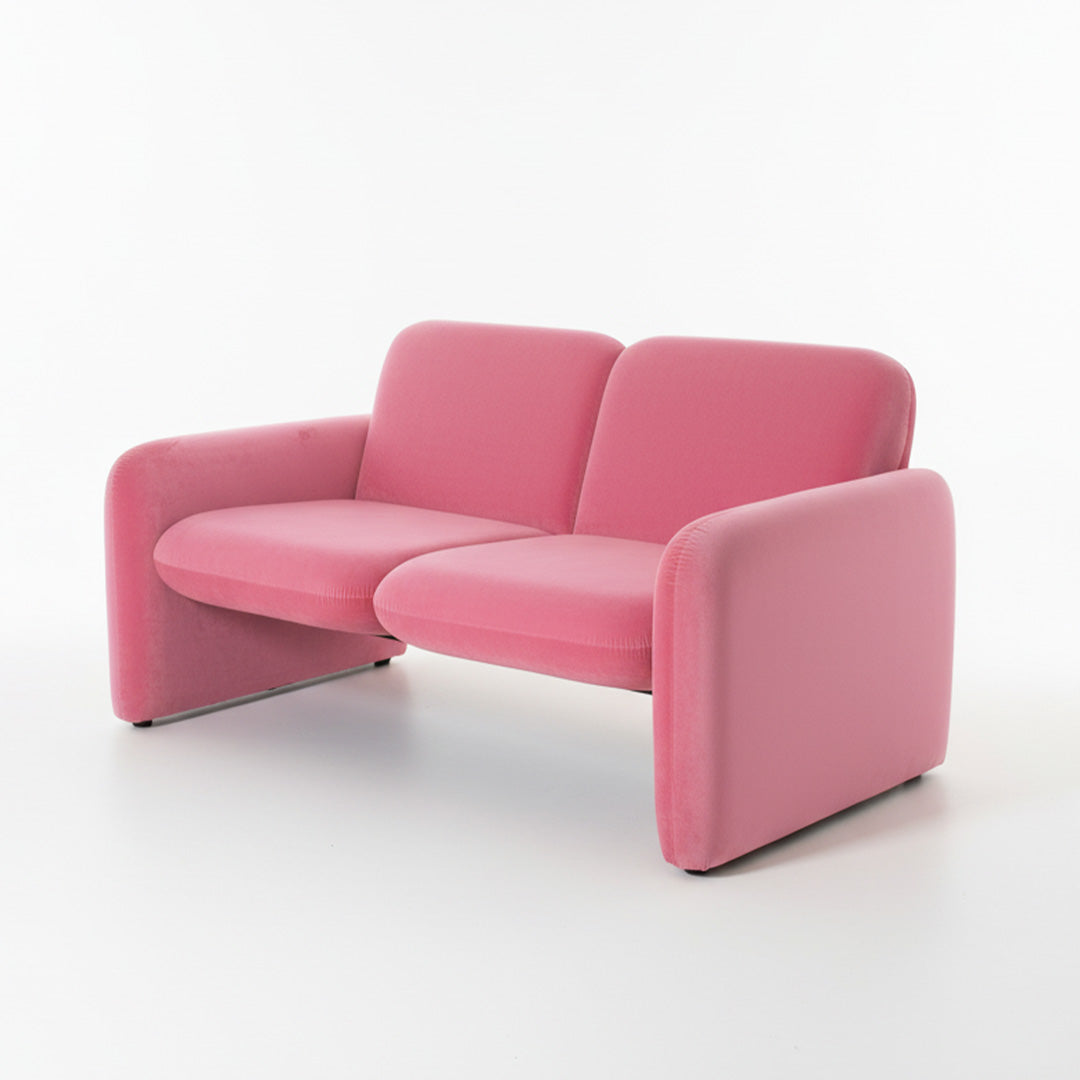 H moment sofa