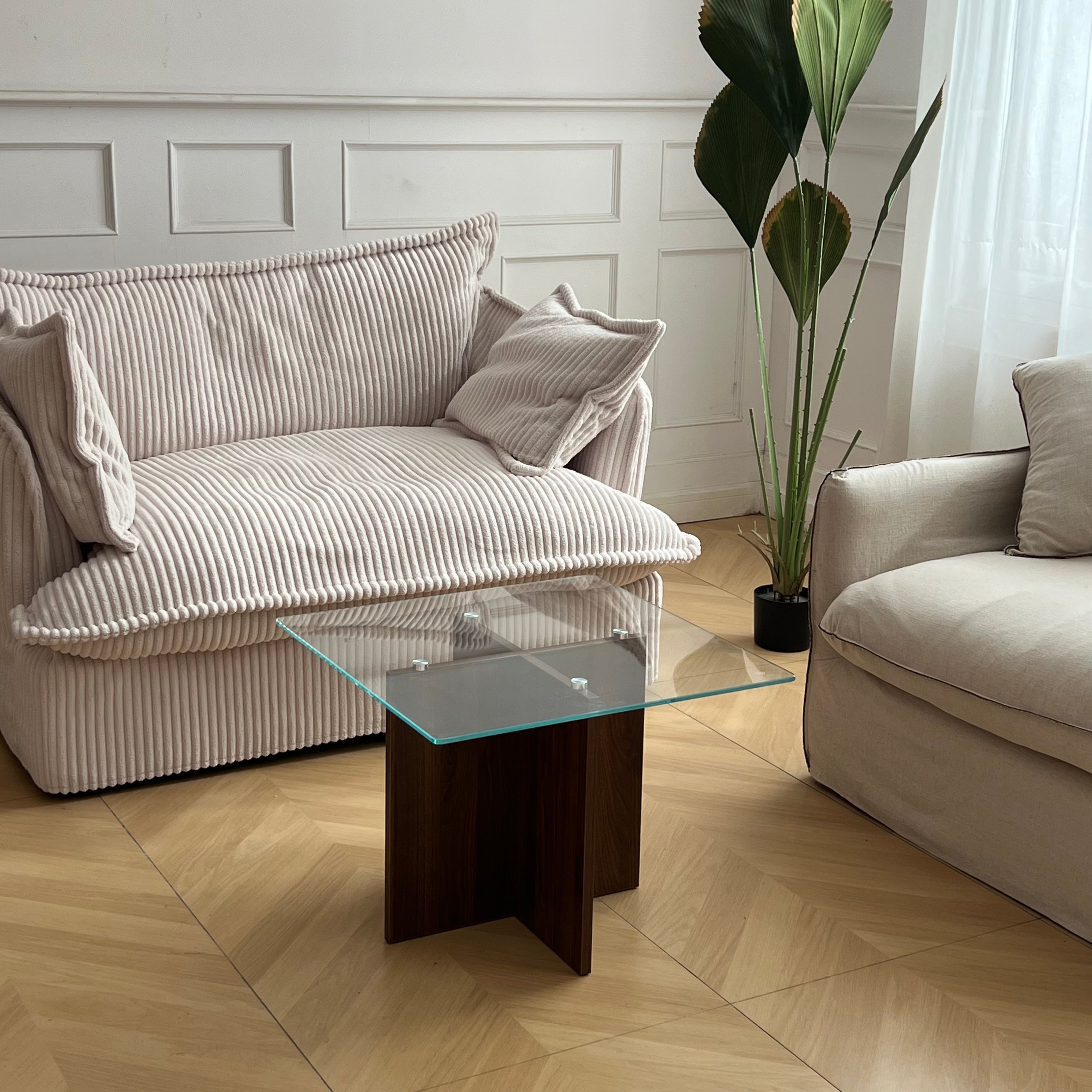 T40 Glasswood low table