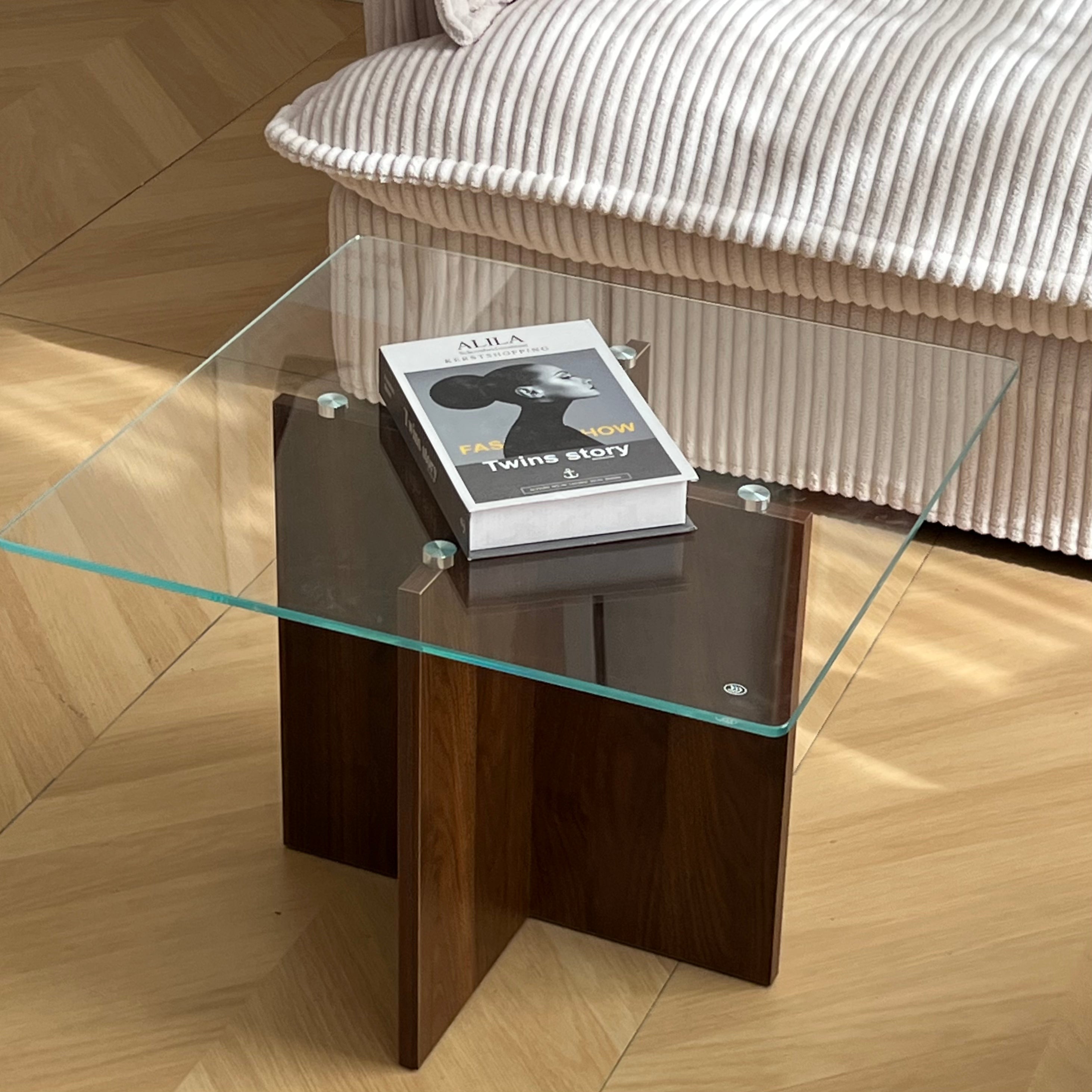 T40 Glasswood low table