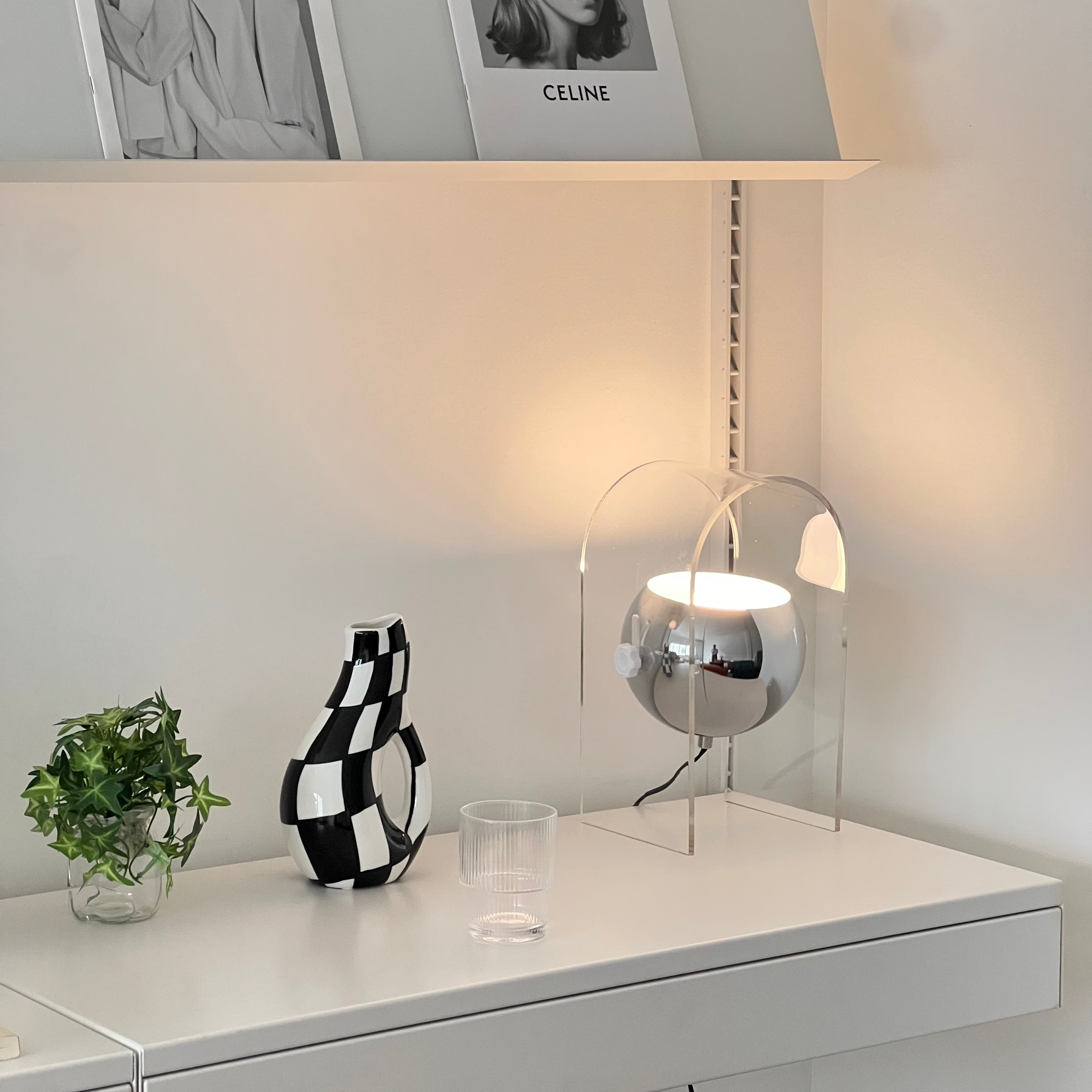 Studio move lamp