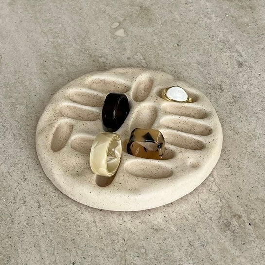 Stone ring tray