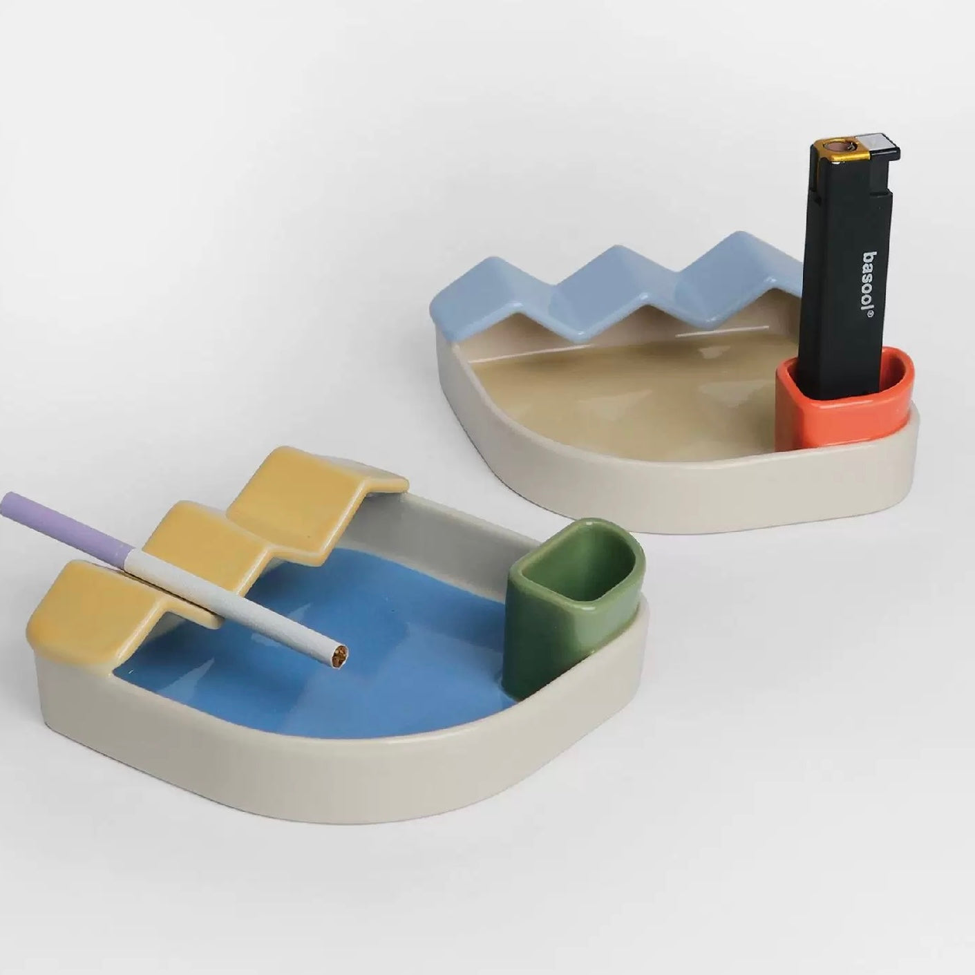 Yard ashtray