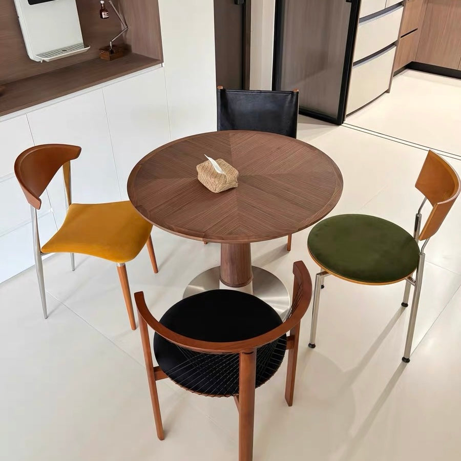 Moon chair